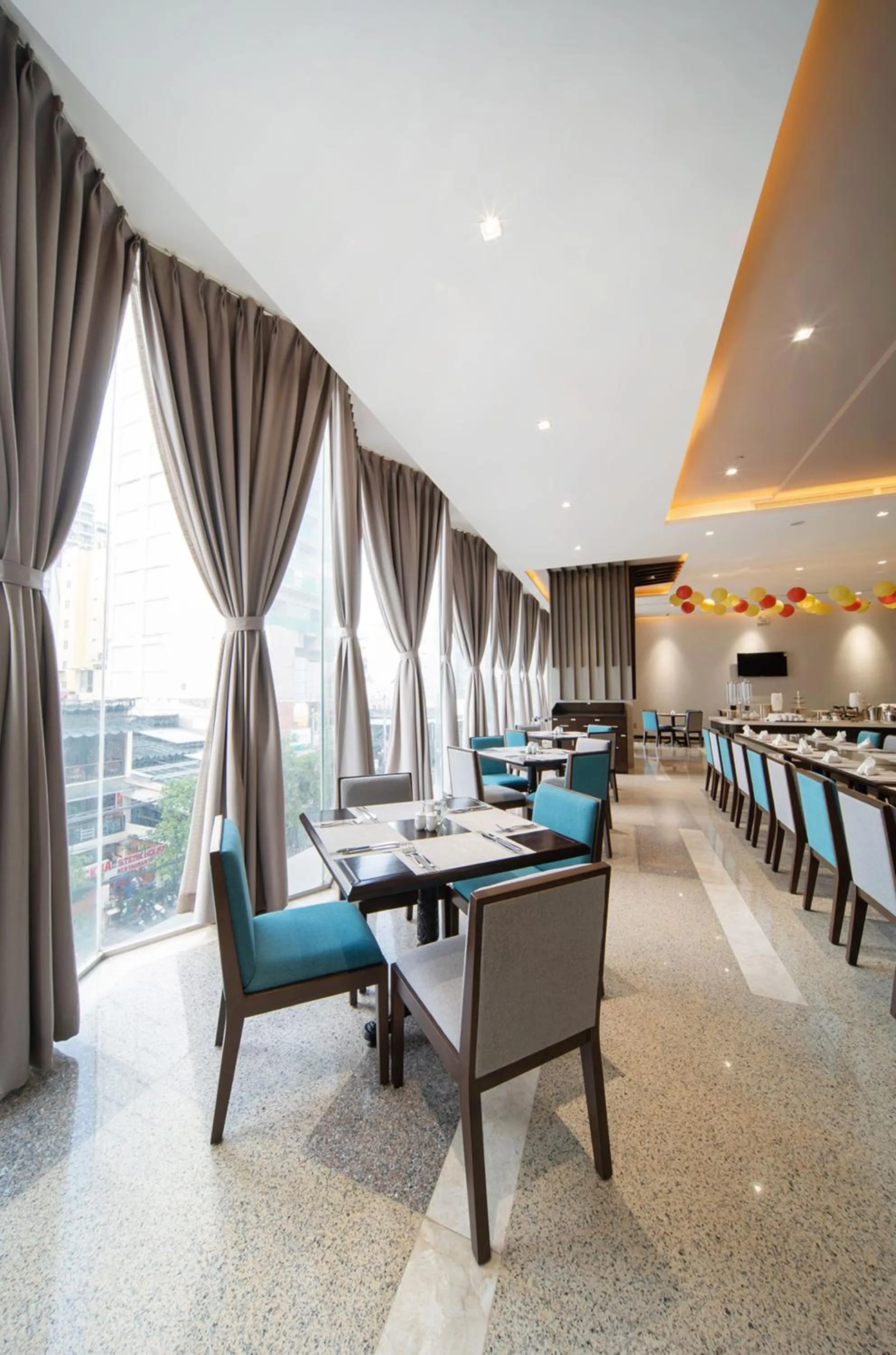 Restaurant/places to eat in Green Beach Hotel Nha Trang