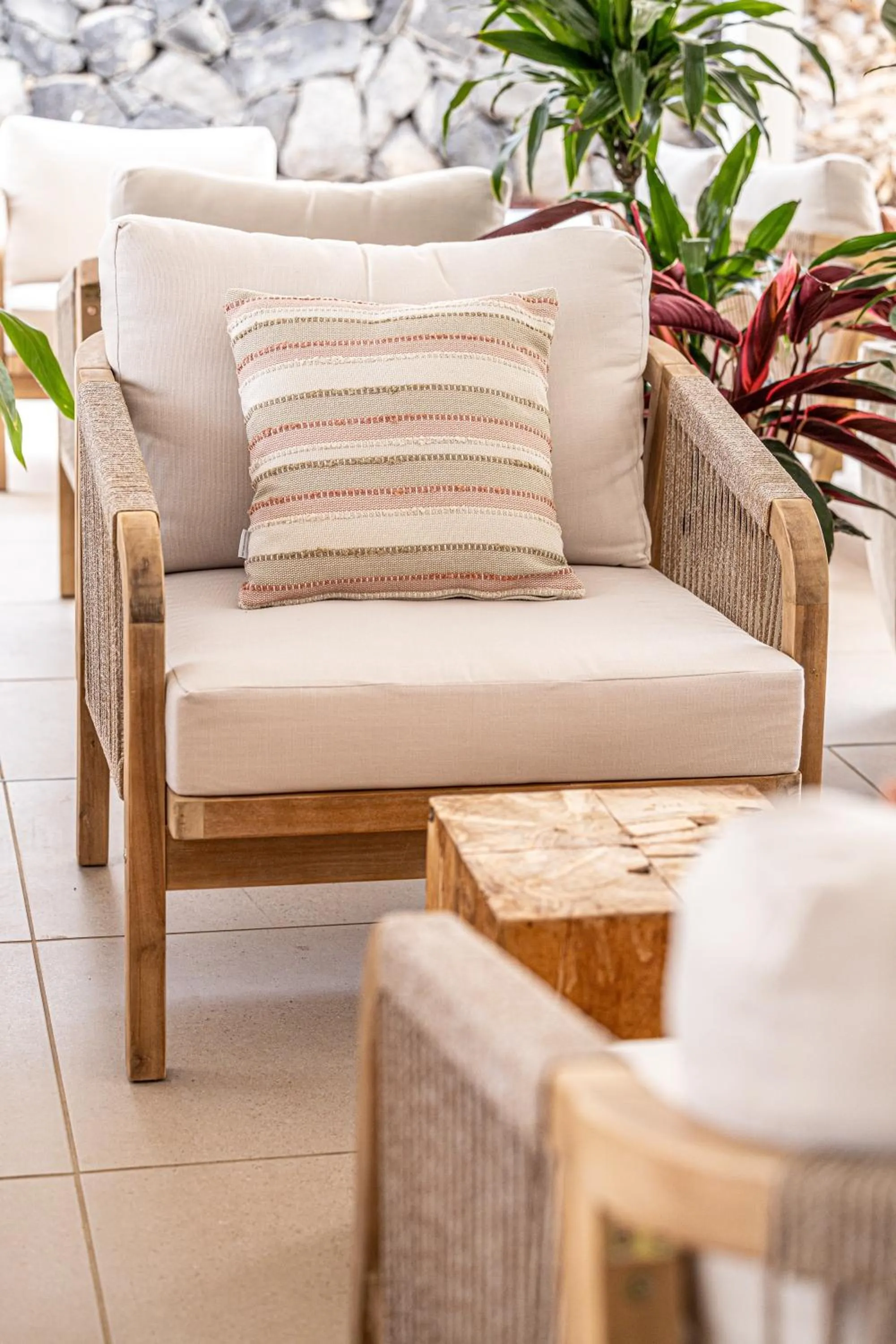 Restaurant/places to eat in Atlantic Holiday Hotel