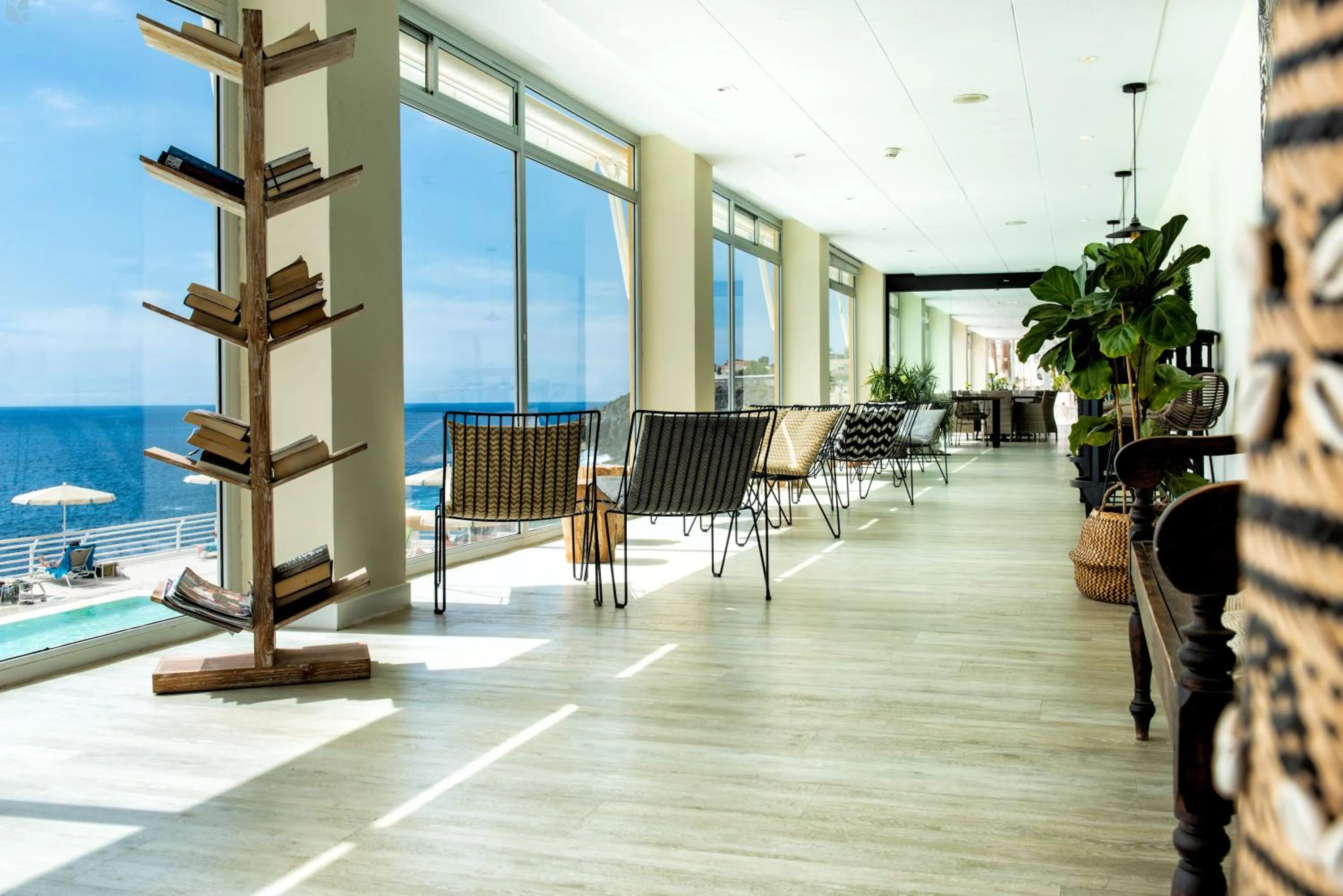 Lobby or reception in Atlantic Holiday Hotel