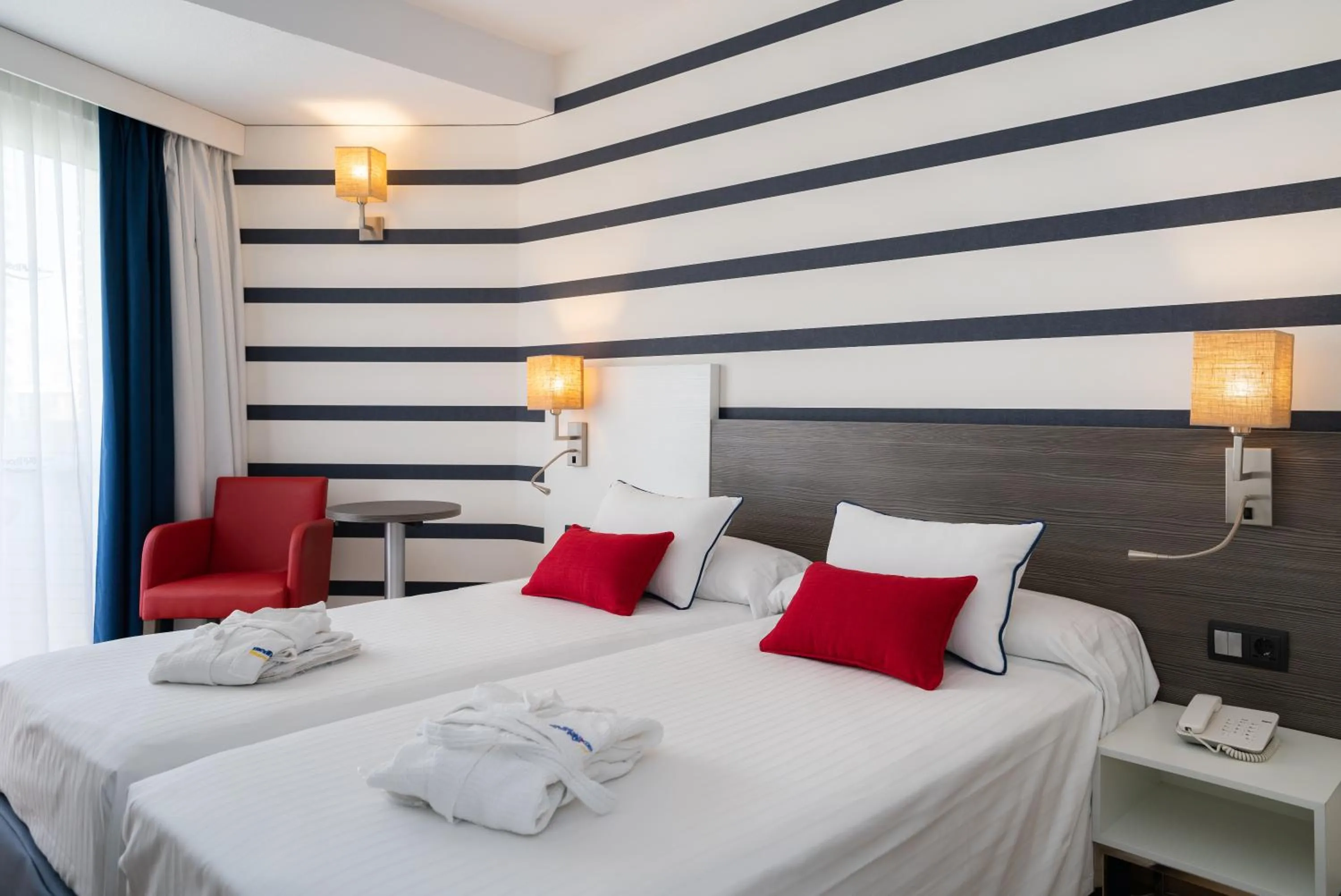 Bedroom, Bed in Medplaya Hotel Riudor - Adults Recommended