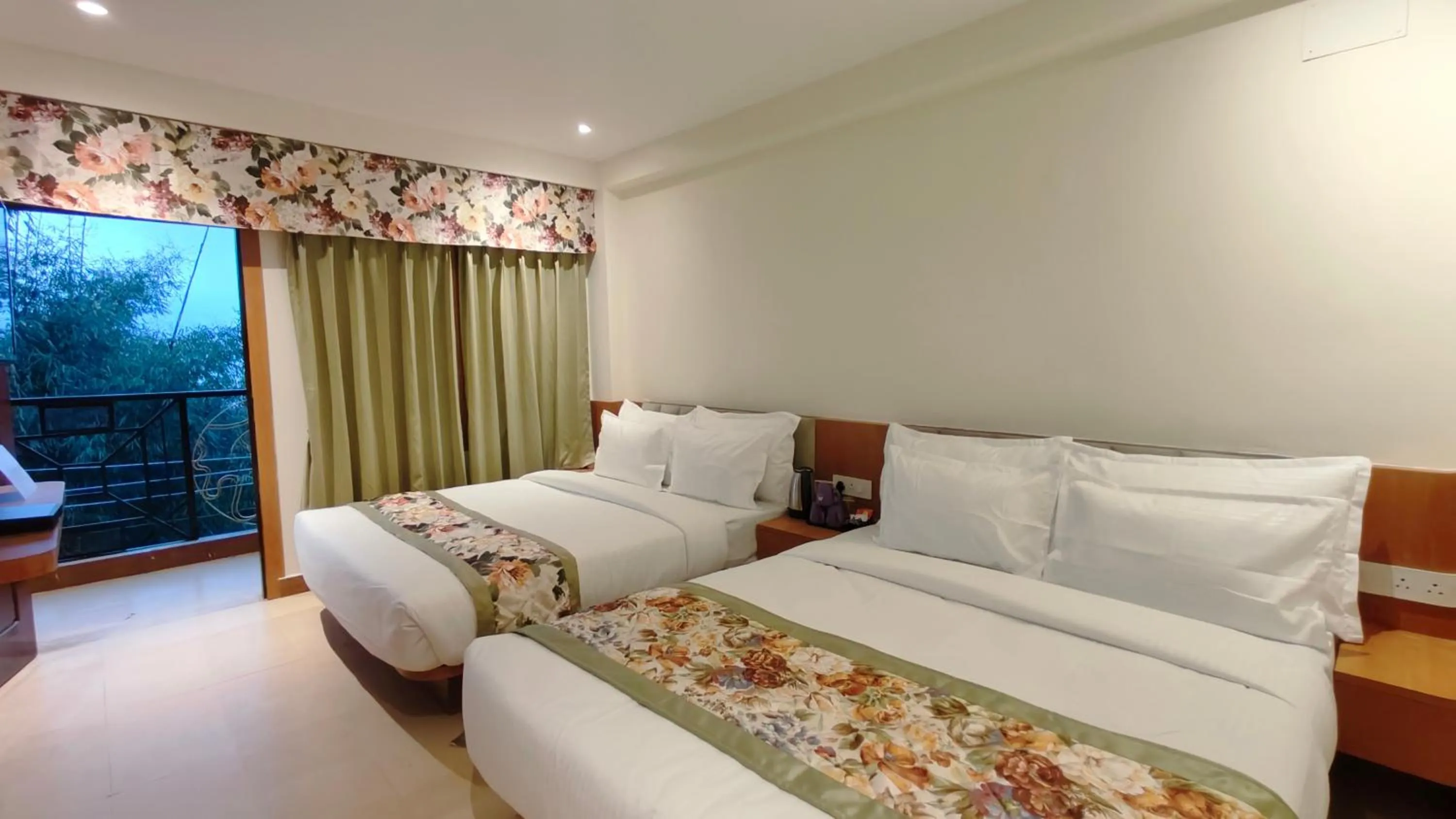 Bedroom, Bed in Mount Polaris Suites & Spa