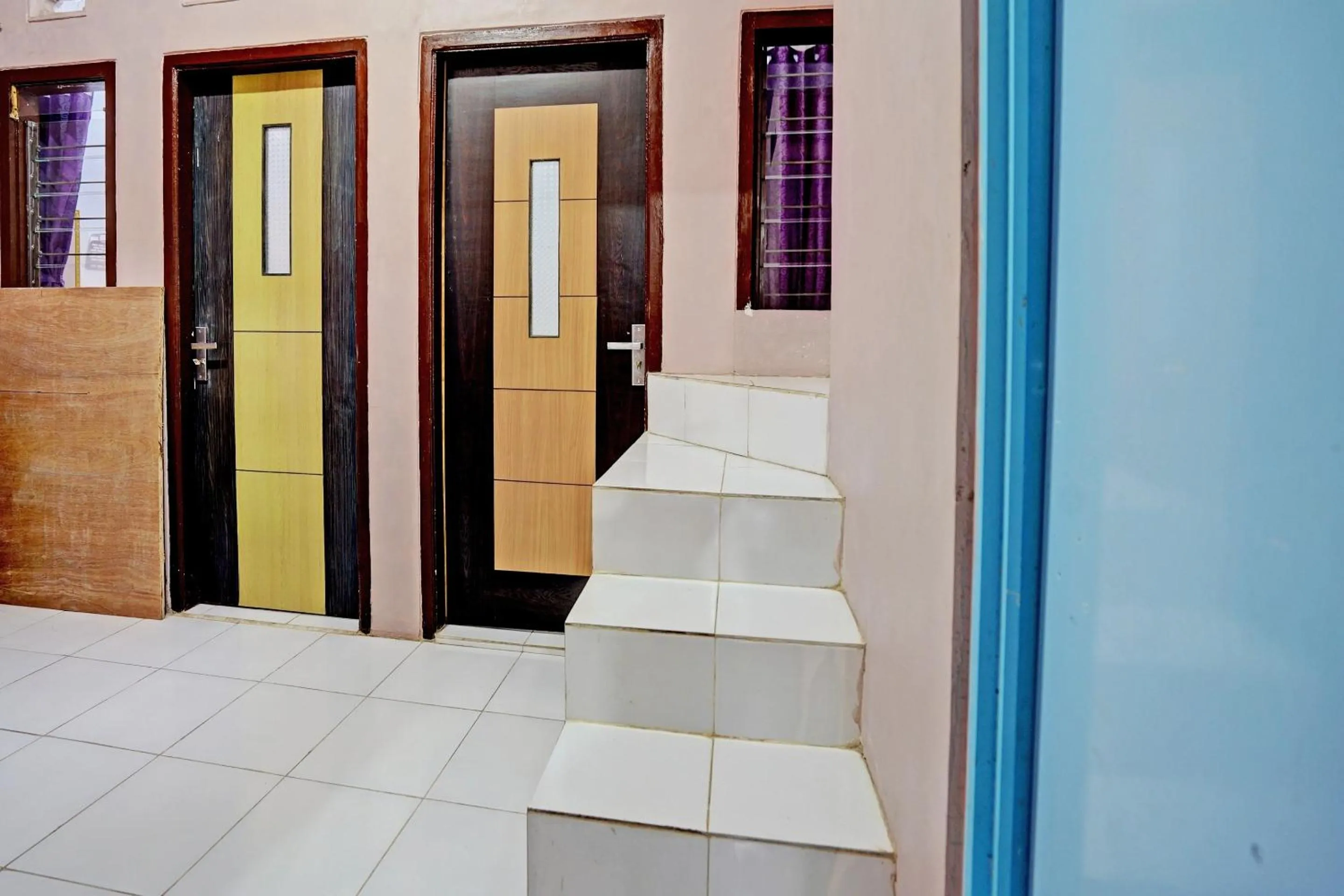 Lobby or reception in SPOT ON 92370 Sobat Ijen HomestayNearSungai Prengsengan