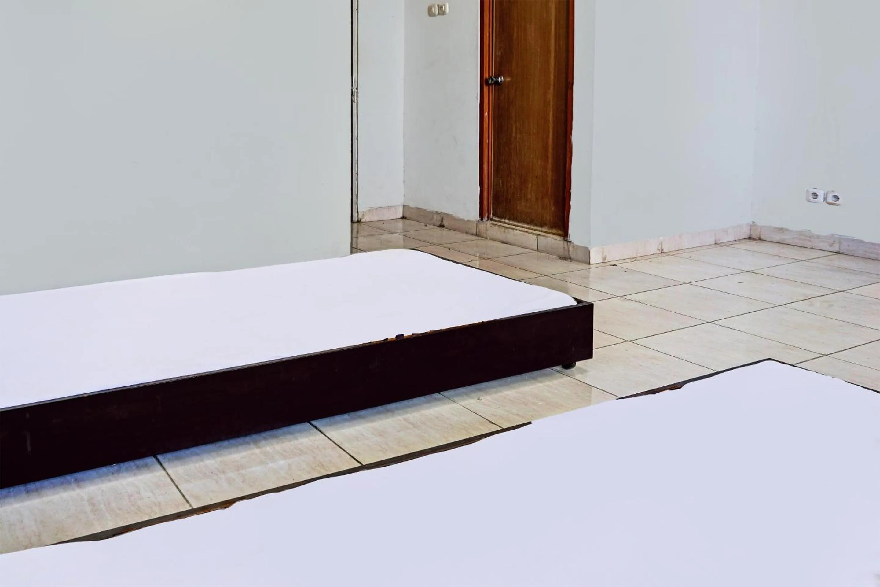 Bedroom, Bed in SPOT ON 92374 Penginapan Rusunawa