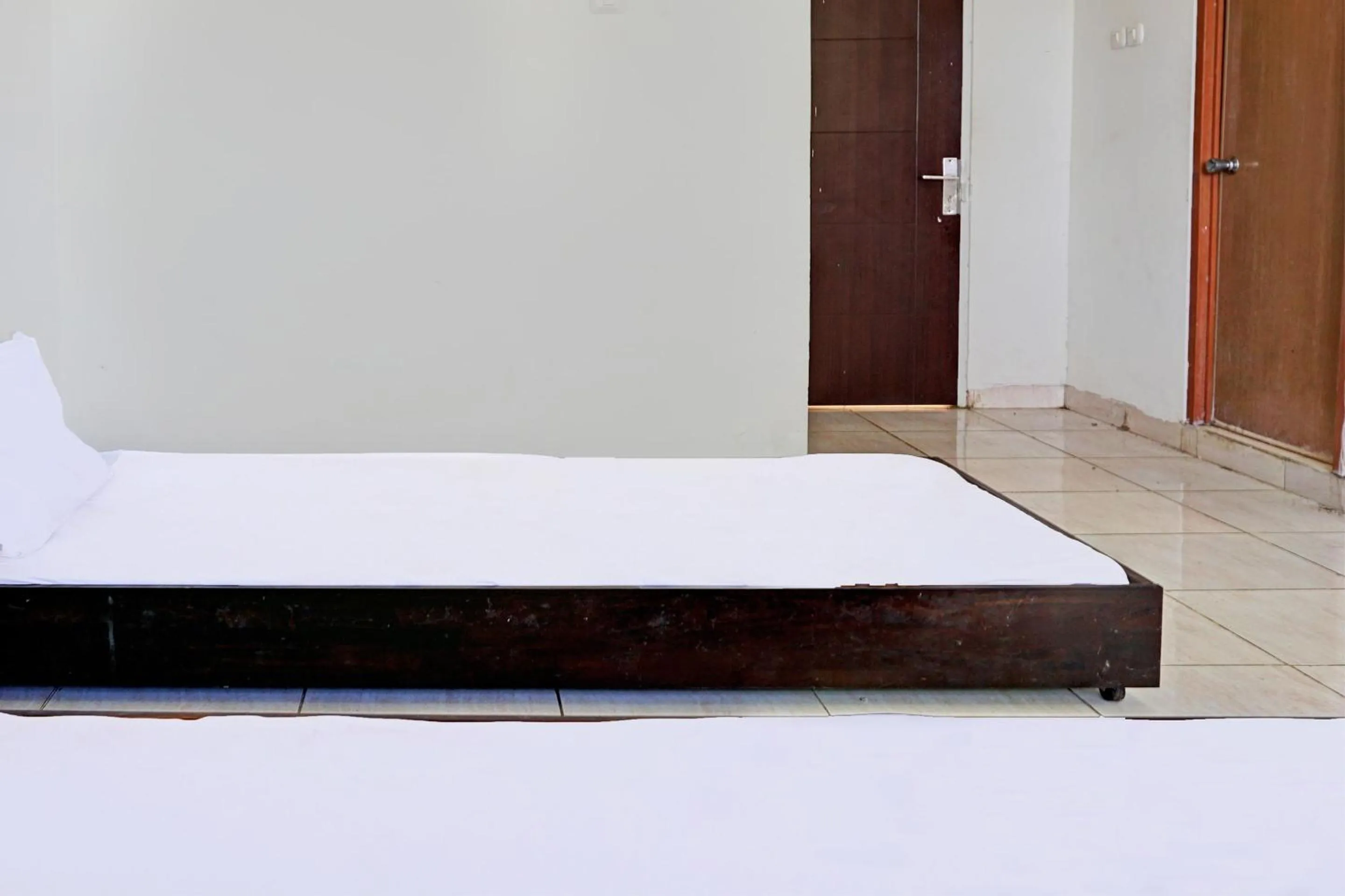 Bedroom, Bed in SPOT ON 92374 Penginapan Rusunawa