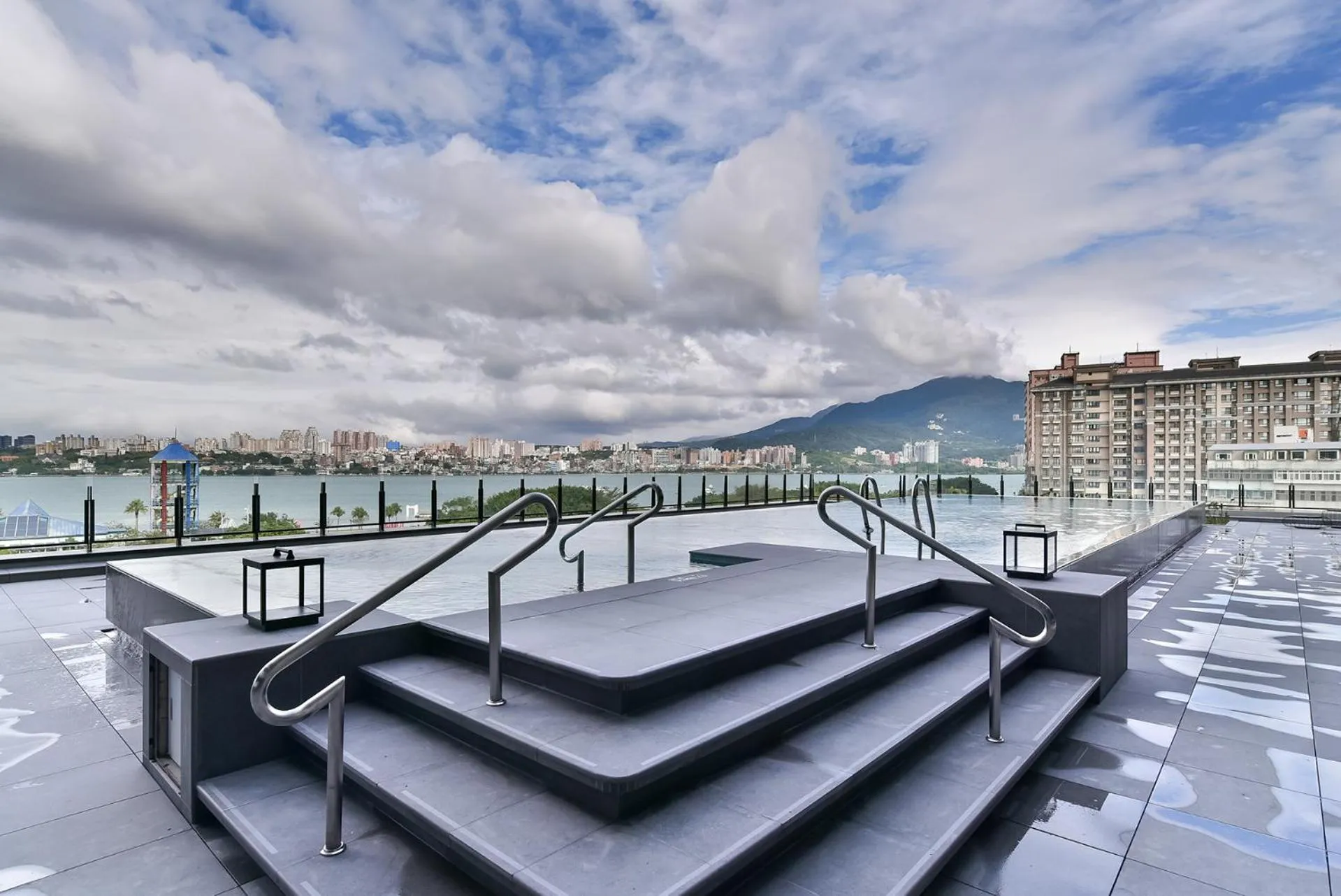 Swimming pool in Four Points by Sheraton Taipei Bali