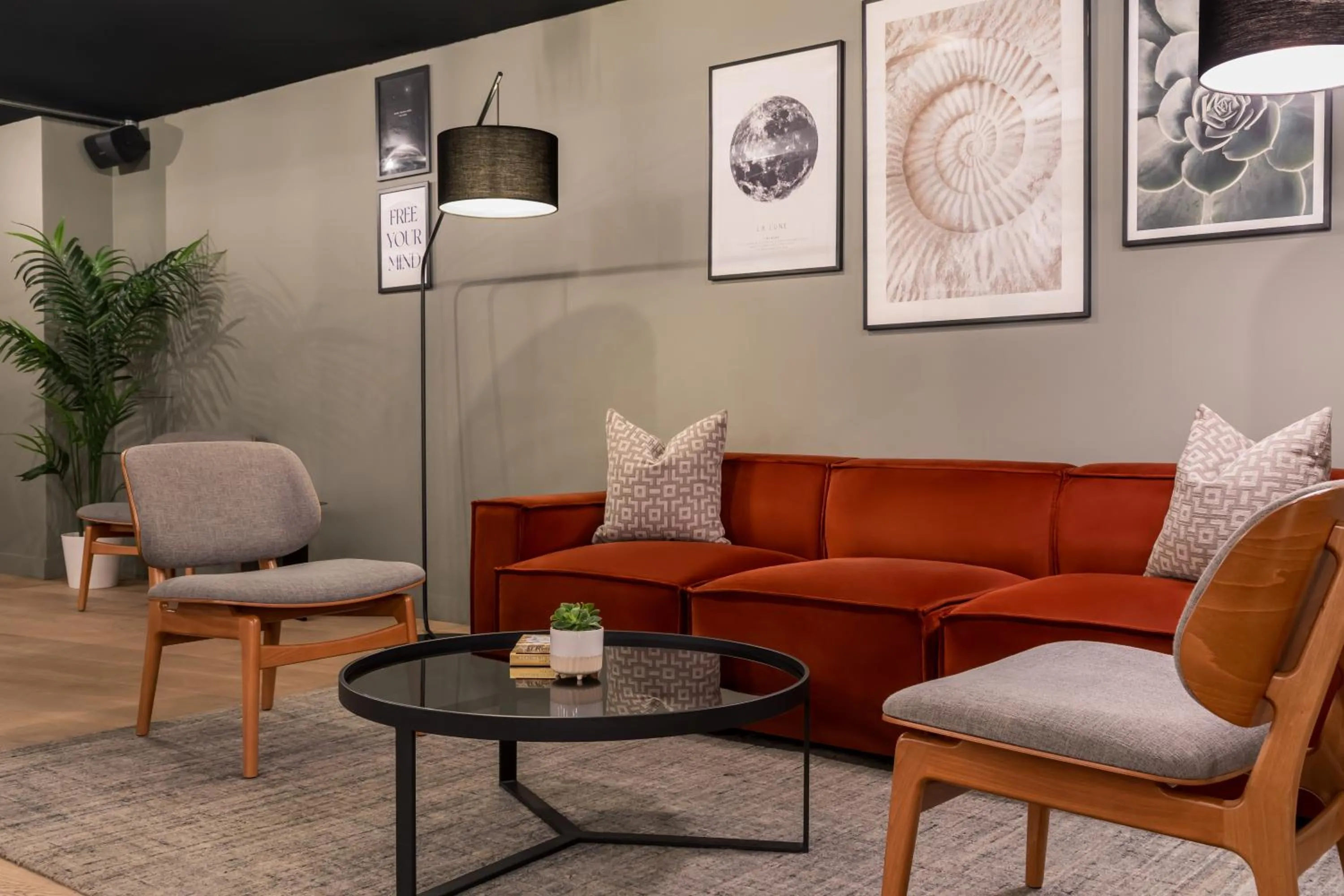 Lobby or reception in Zedwell Underground Hotel Tottenham Court Rd