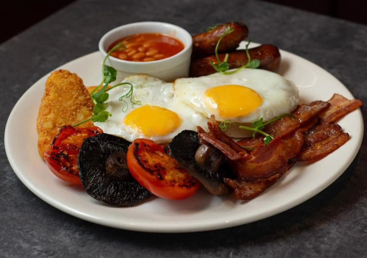 Breakfast in Zedwell Underground Hotel Tottenham Court Rd