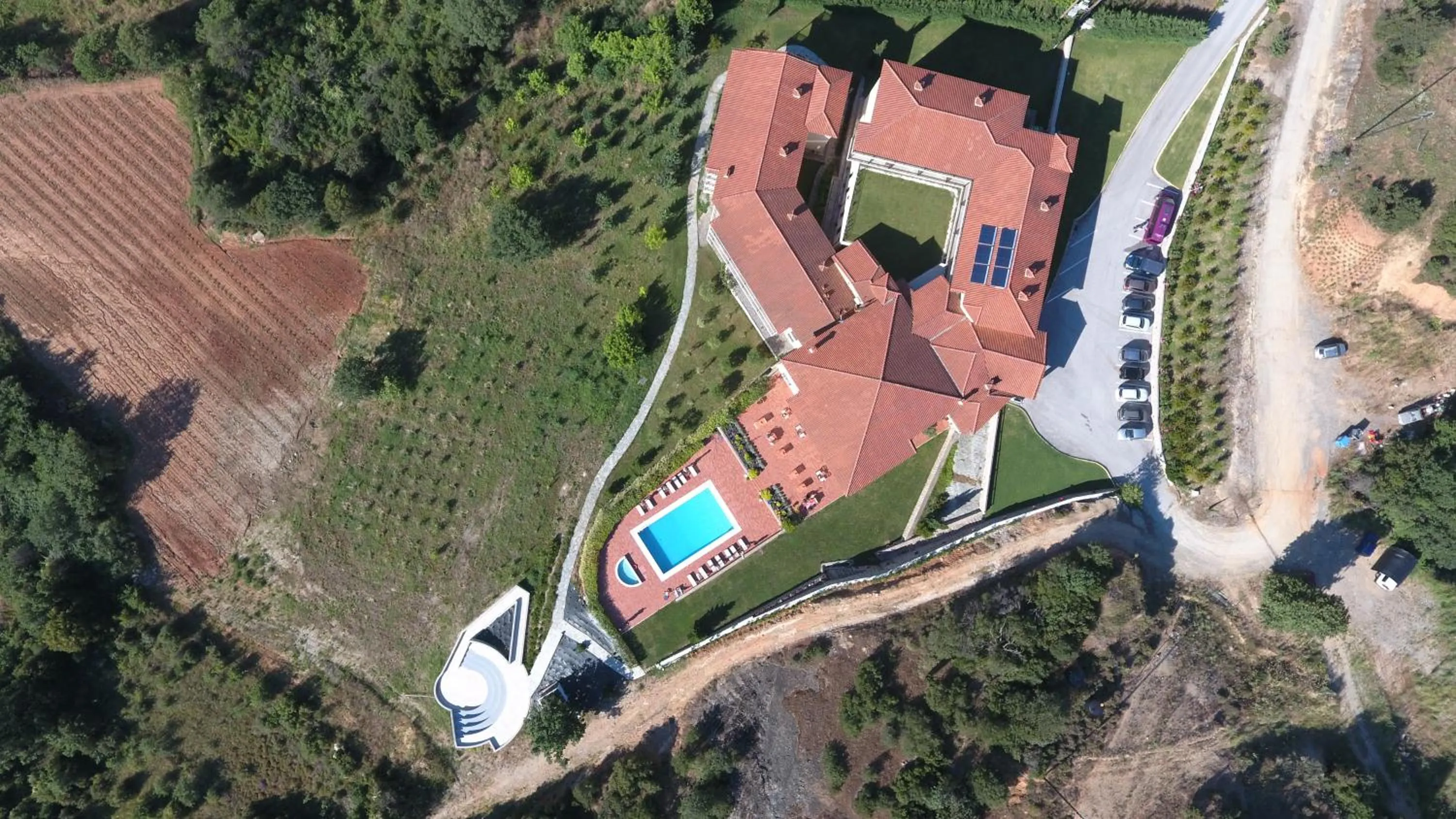 Bird's eye view in Meteora Hotel at Kastraki