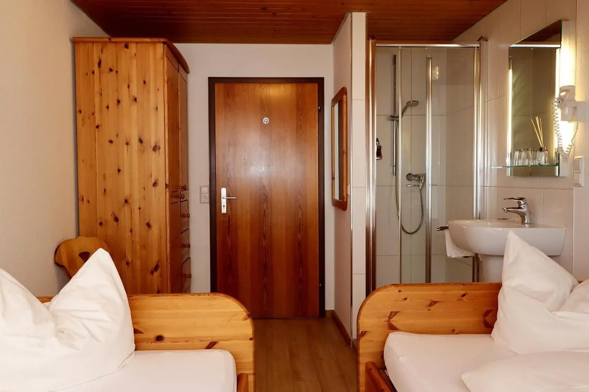 Shower, Bed in Gasthof Rebland