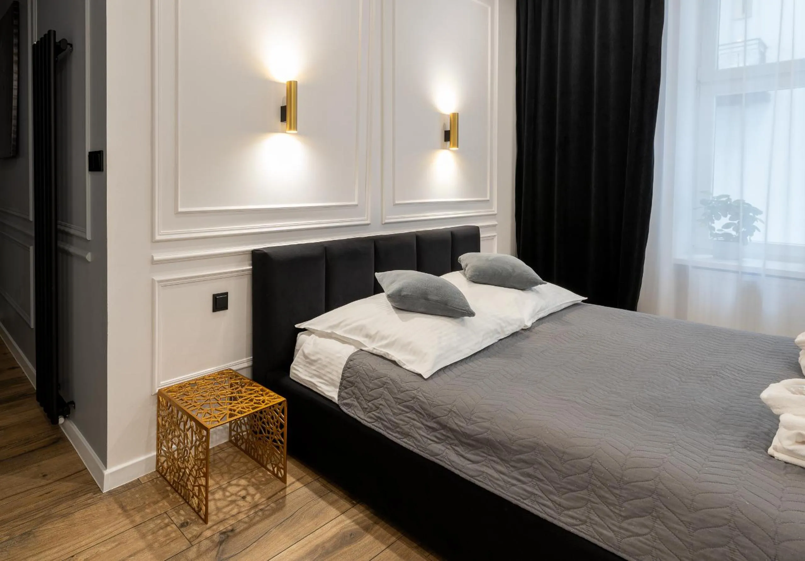 Bed in Apartament z Jacuzzi Kraków SHINE Starowiślna