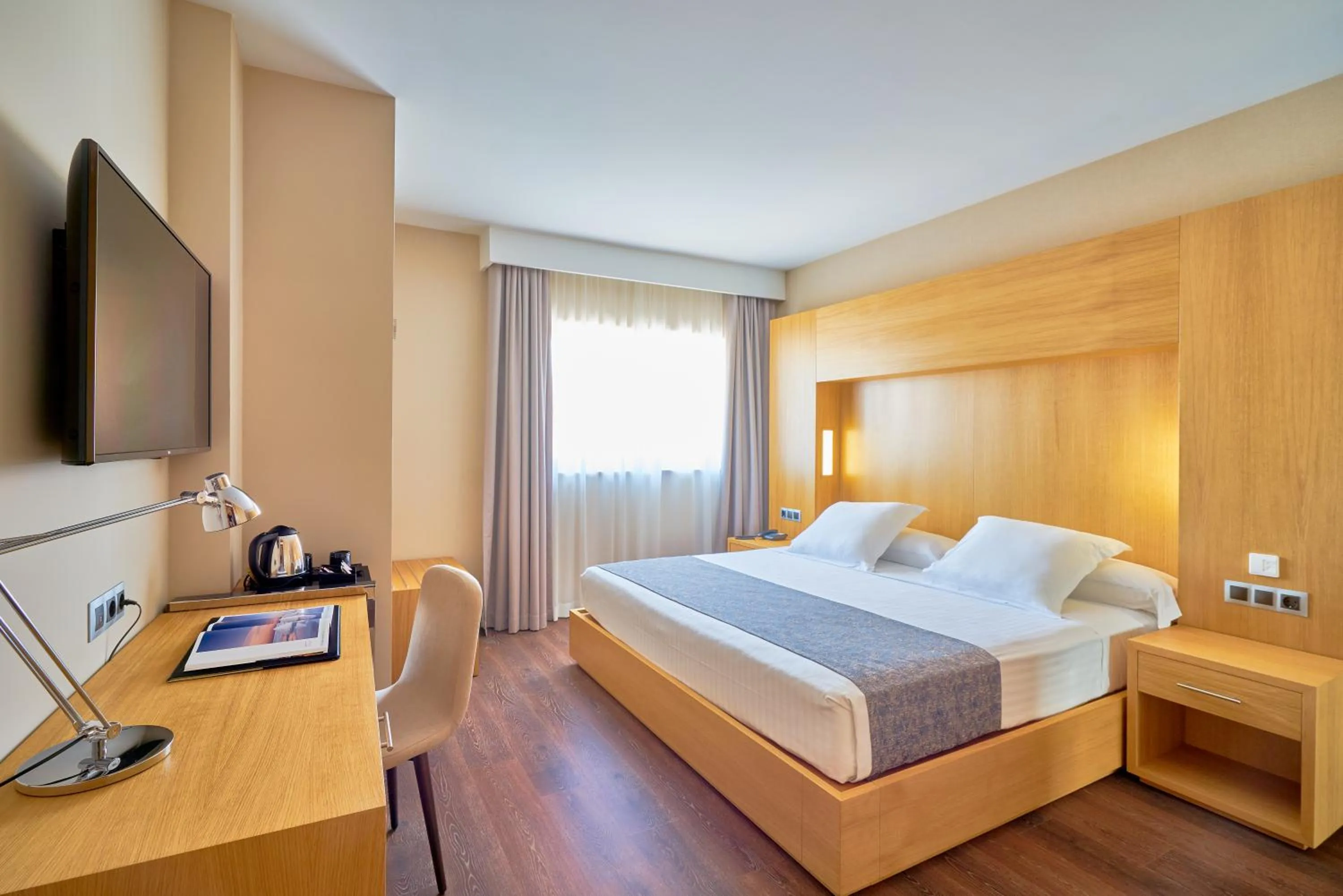 Off site, Bed in Hotel Guadalmedina