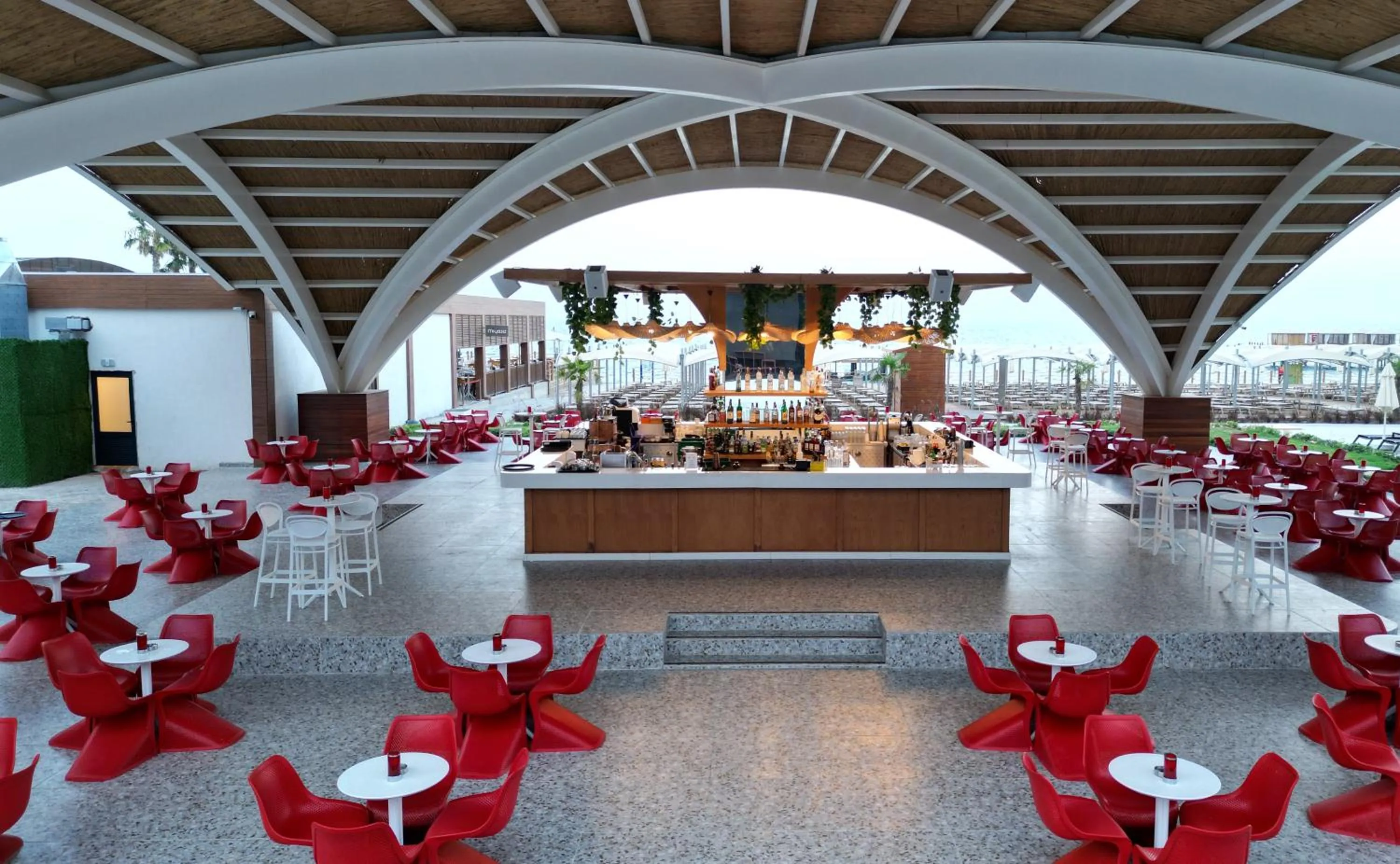 People in Siu Collection - Ultra All Inclusive