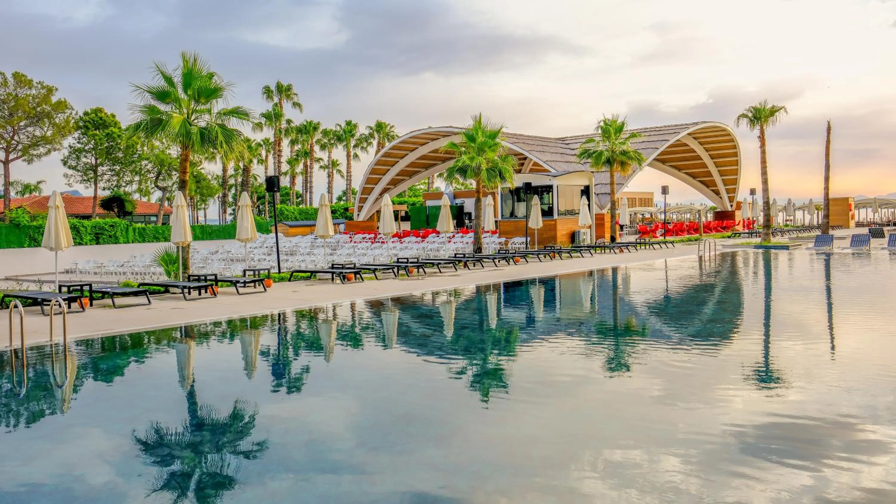 Pool view in Siu Collection - Ultra All Inclusive