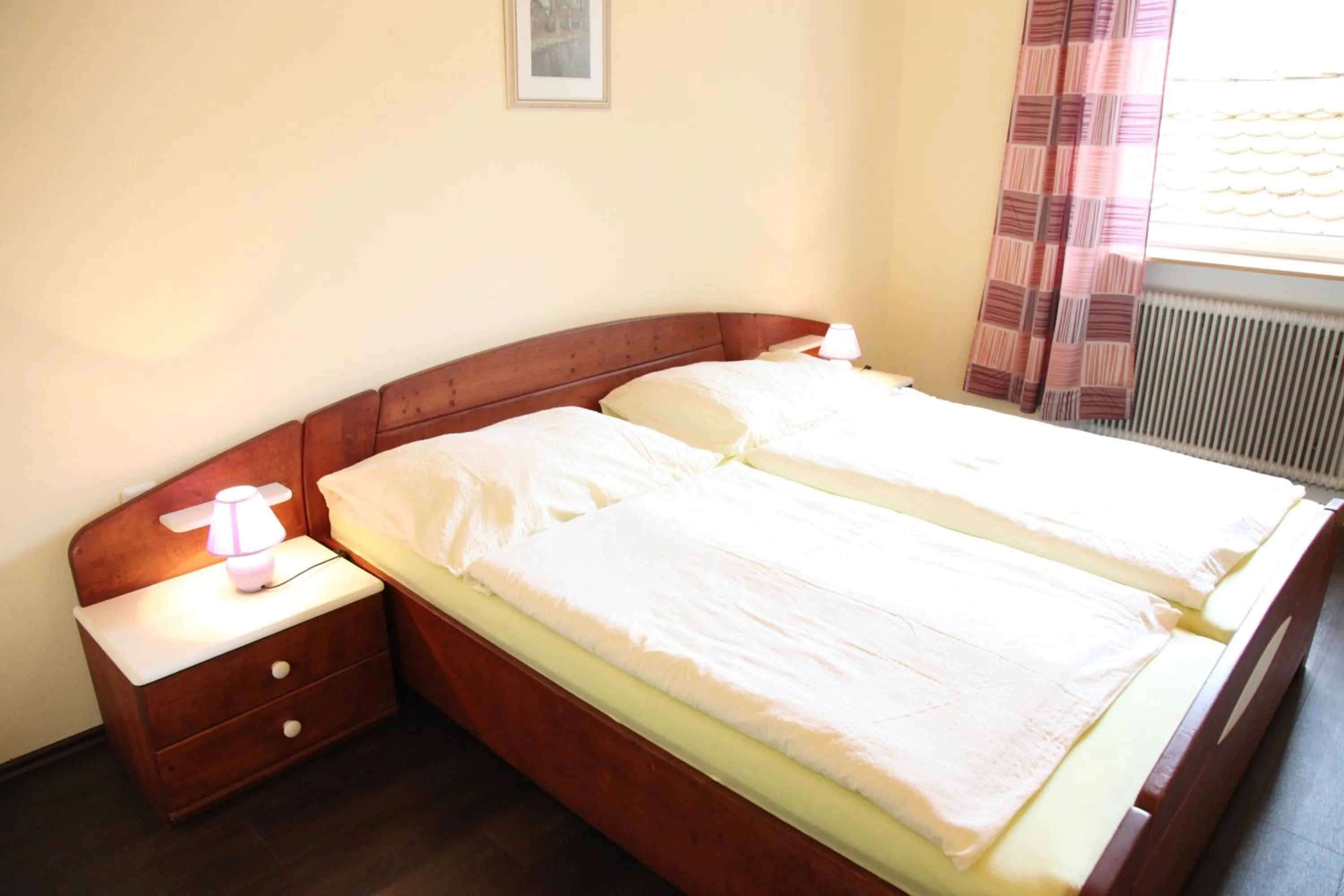 Bed in Pension Stadt Grein