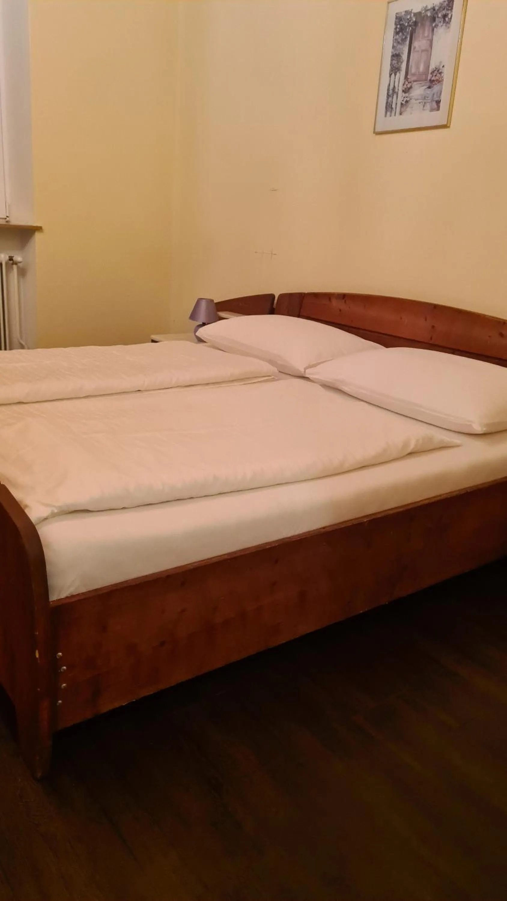 Bed in Pension Stadt Grein