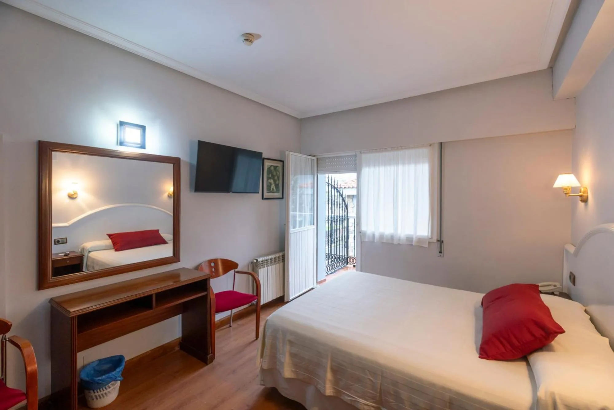 Bed in Hotel Sablón