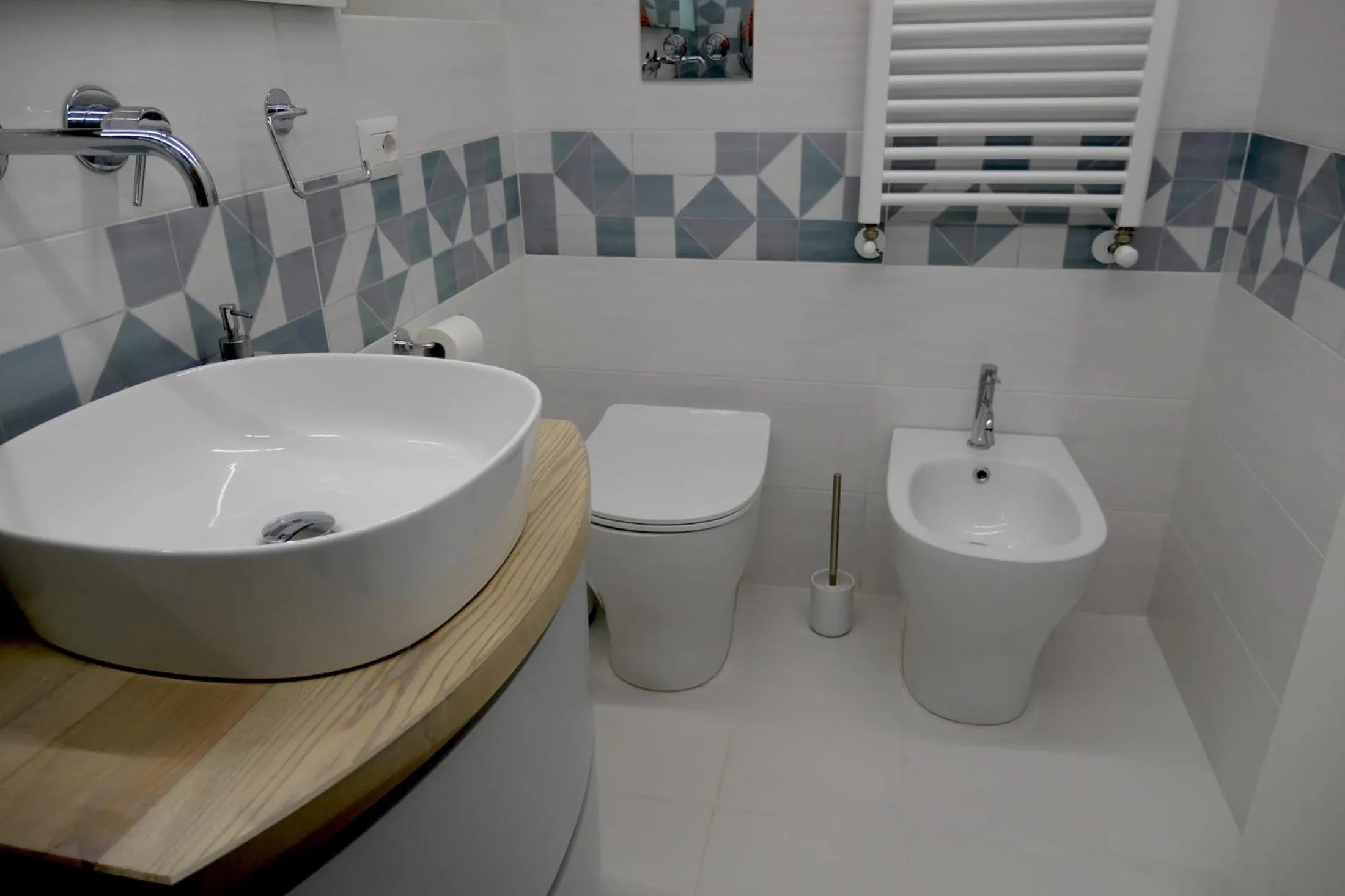Toilet in Opera Suites - Norma