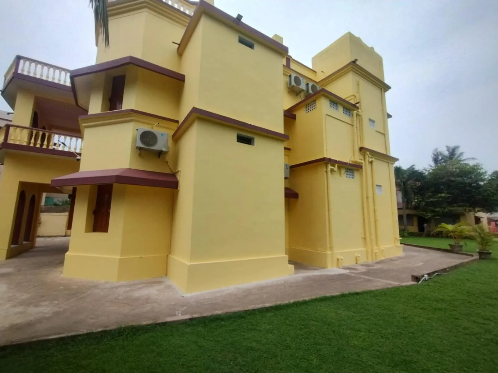 Property building in Bequest Stays In Puri