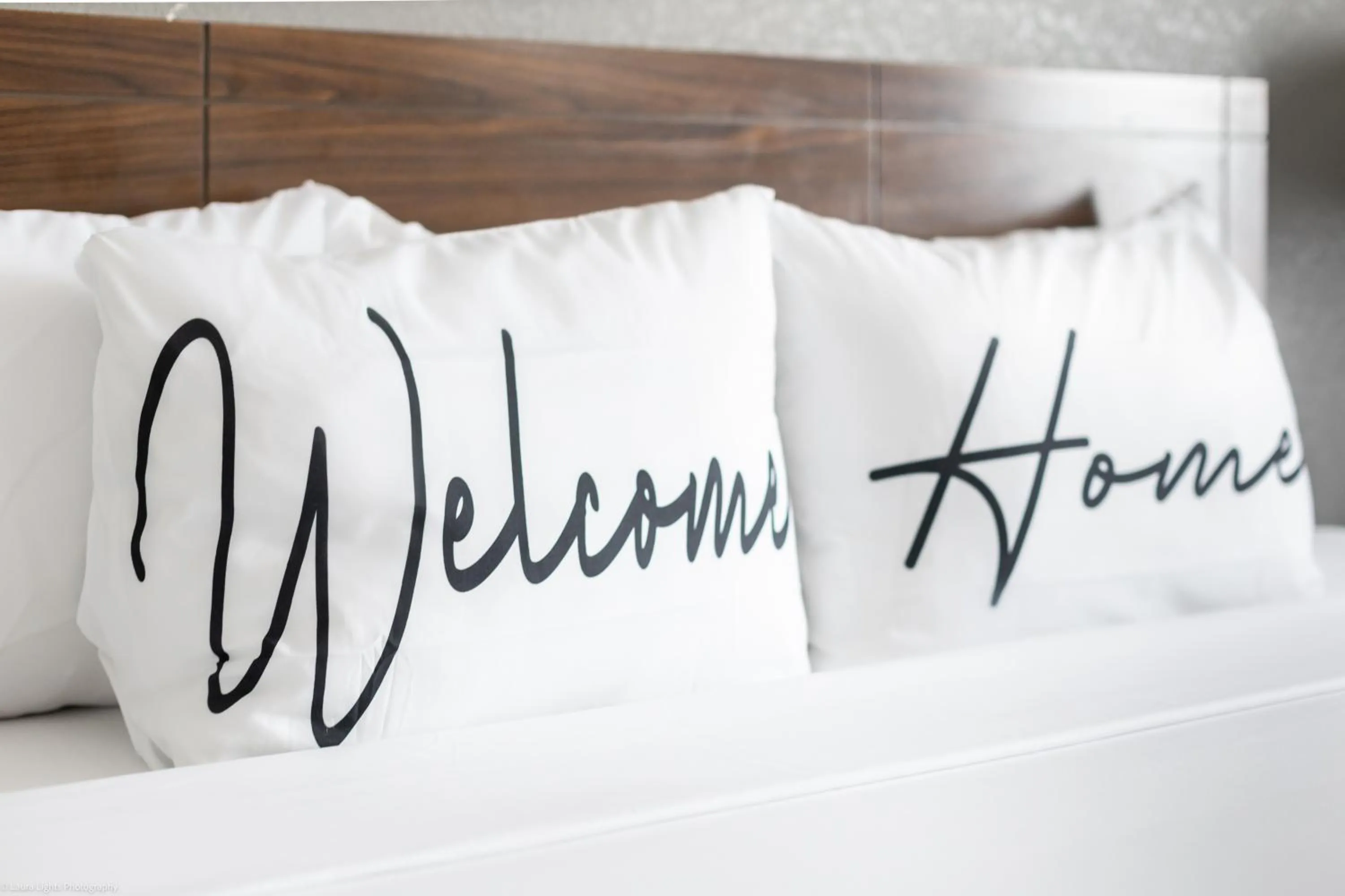 Bed in Home Inn and Suites Lloydminster