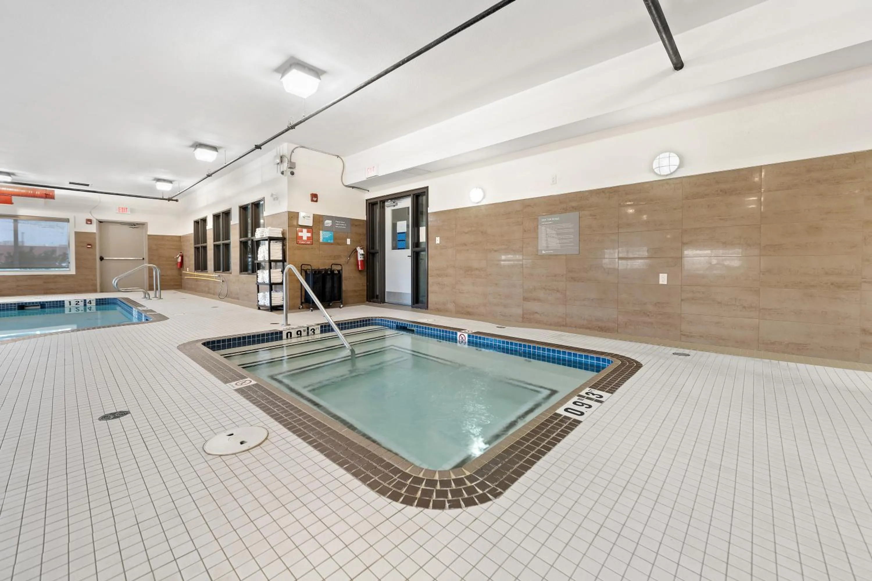 Home Inn and Suites Lloydminster