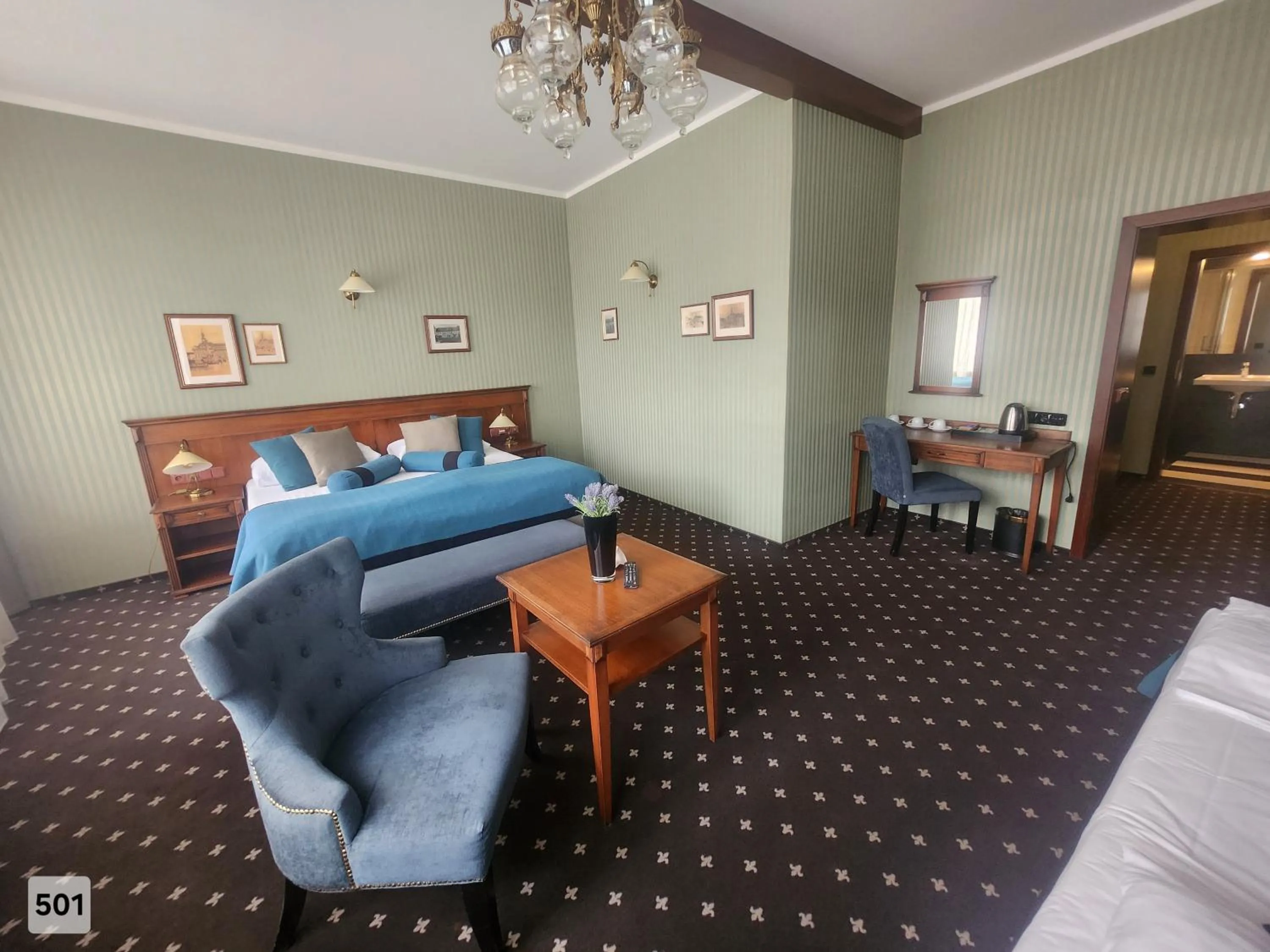 Bed in City Hotel Morris