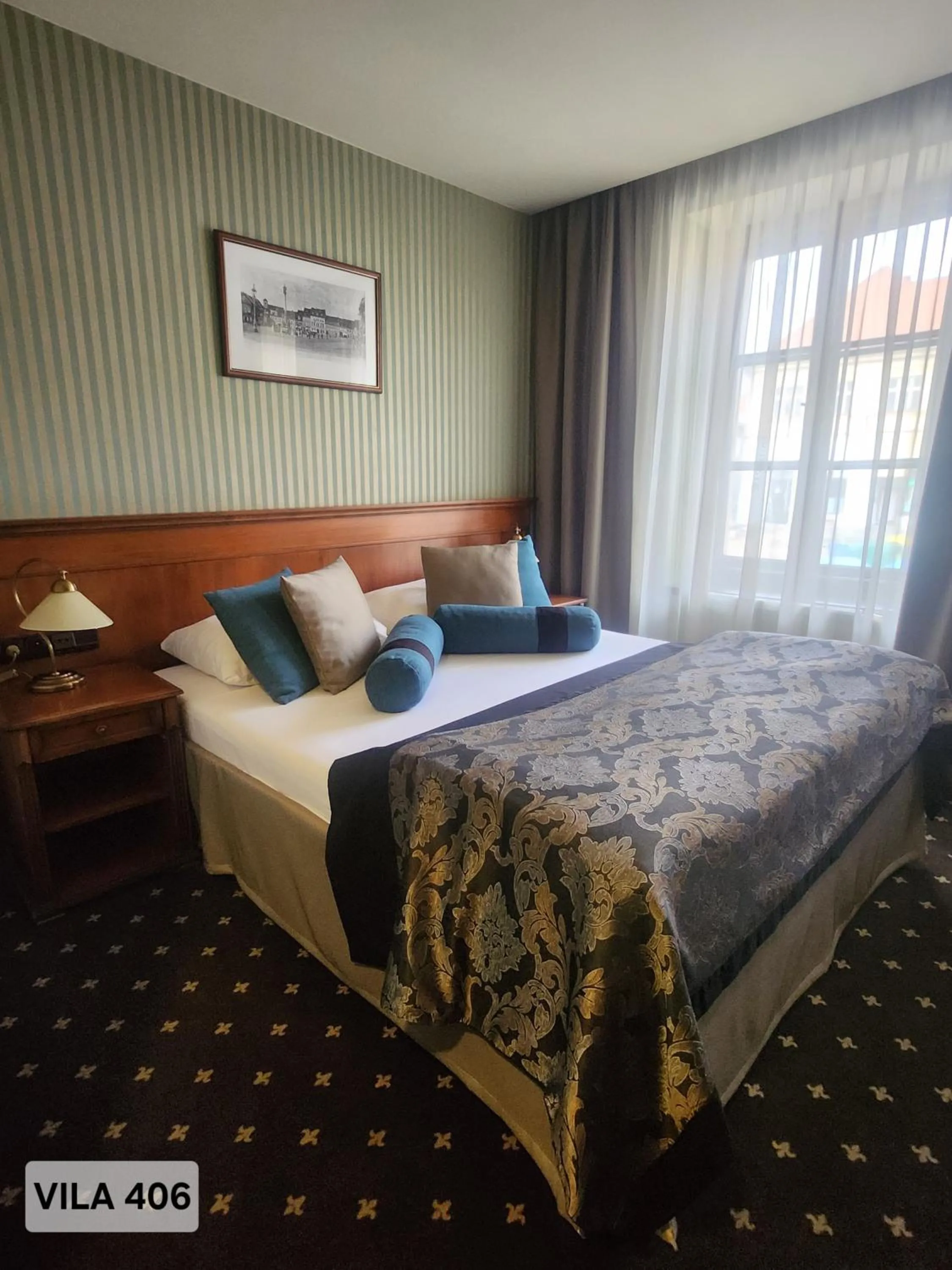 Bed in City Hotel Morris