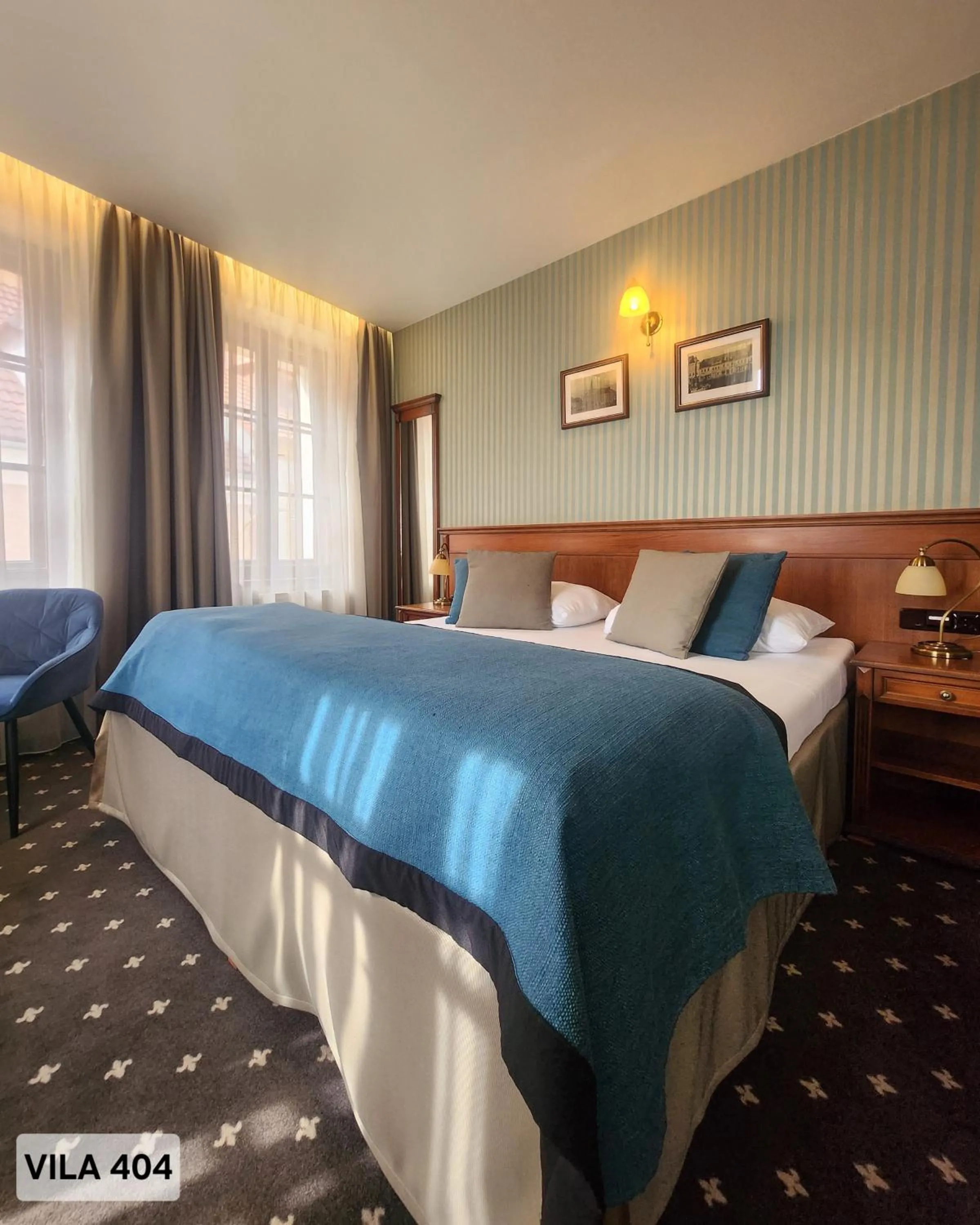Bed in City Hotel Morris