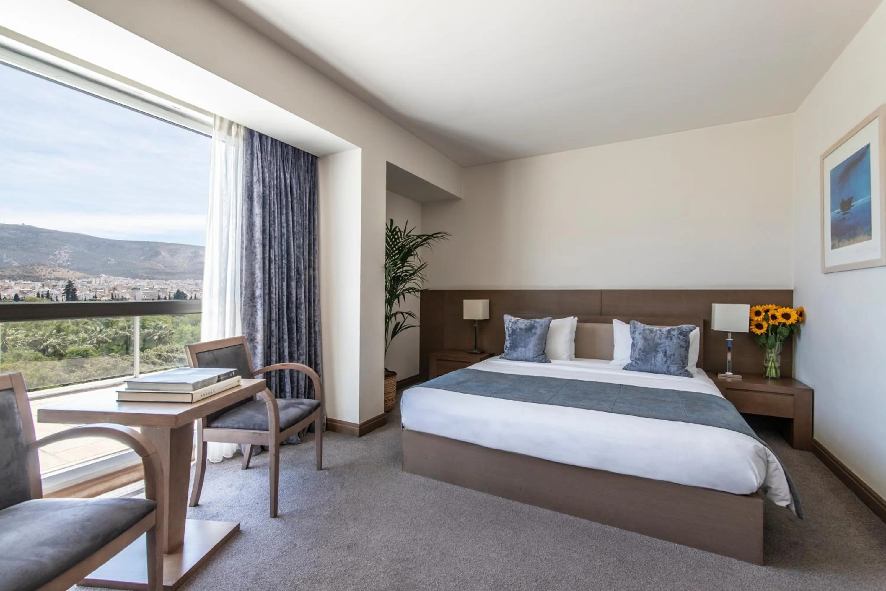 Bed in Amalia Hotel Athens