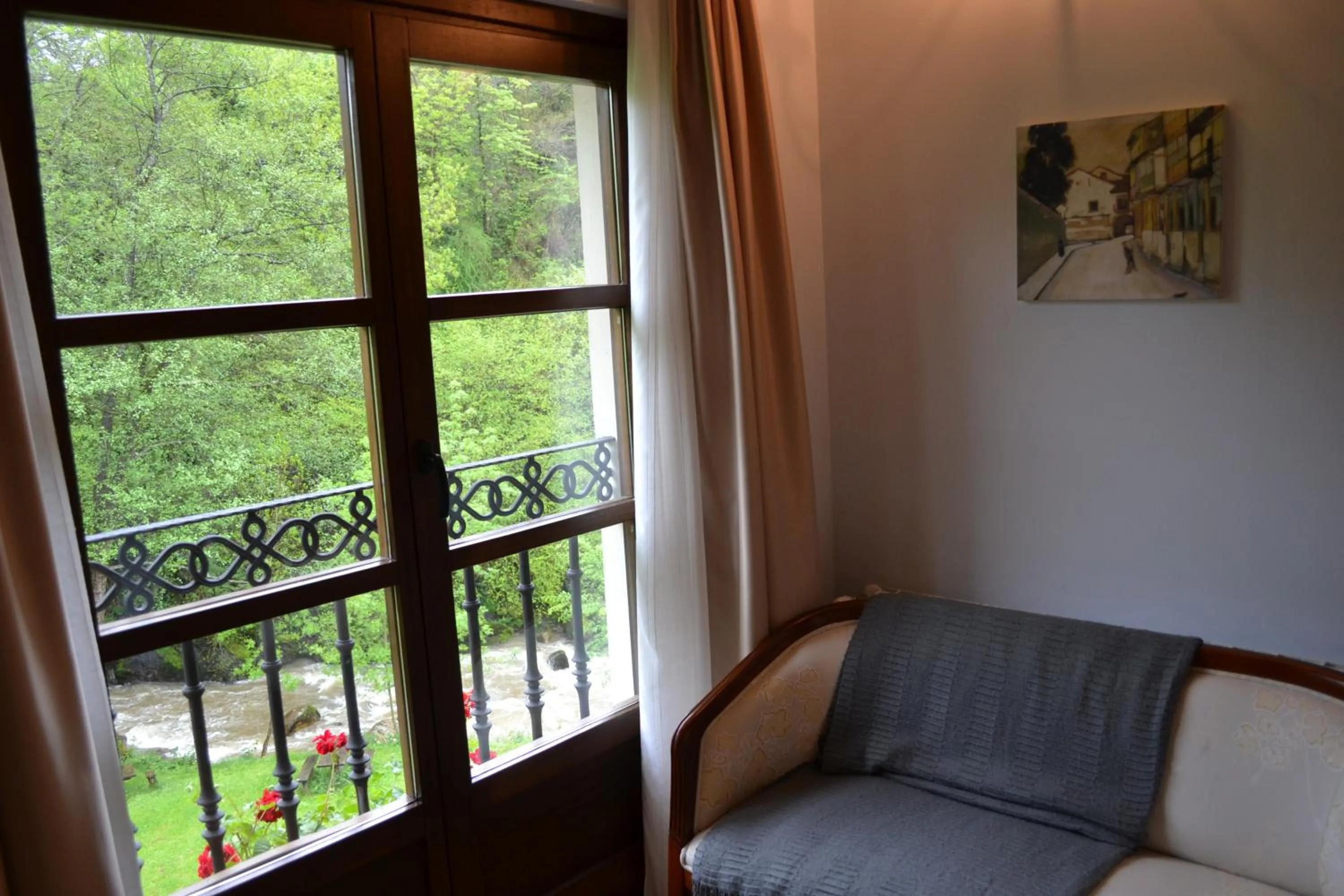 Bathroom in Alesga Hotel Rural - Valles del Oso -Asturias