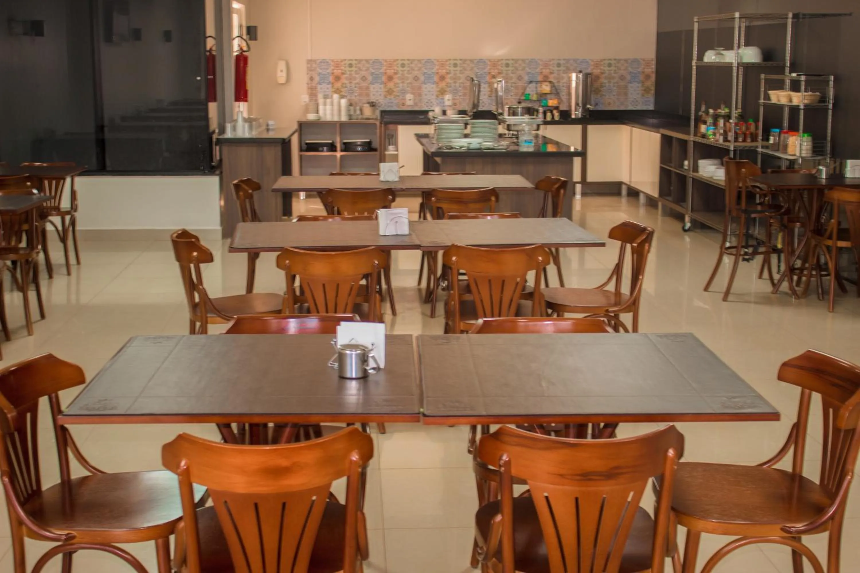 Restaurant/places to eat in MAPER MARDAN