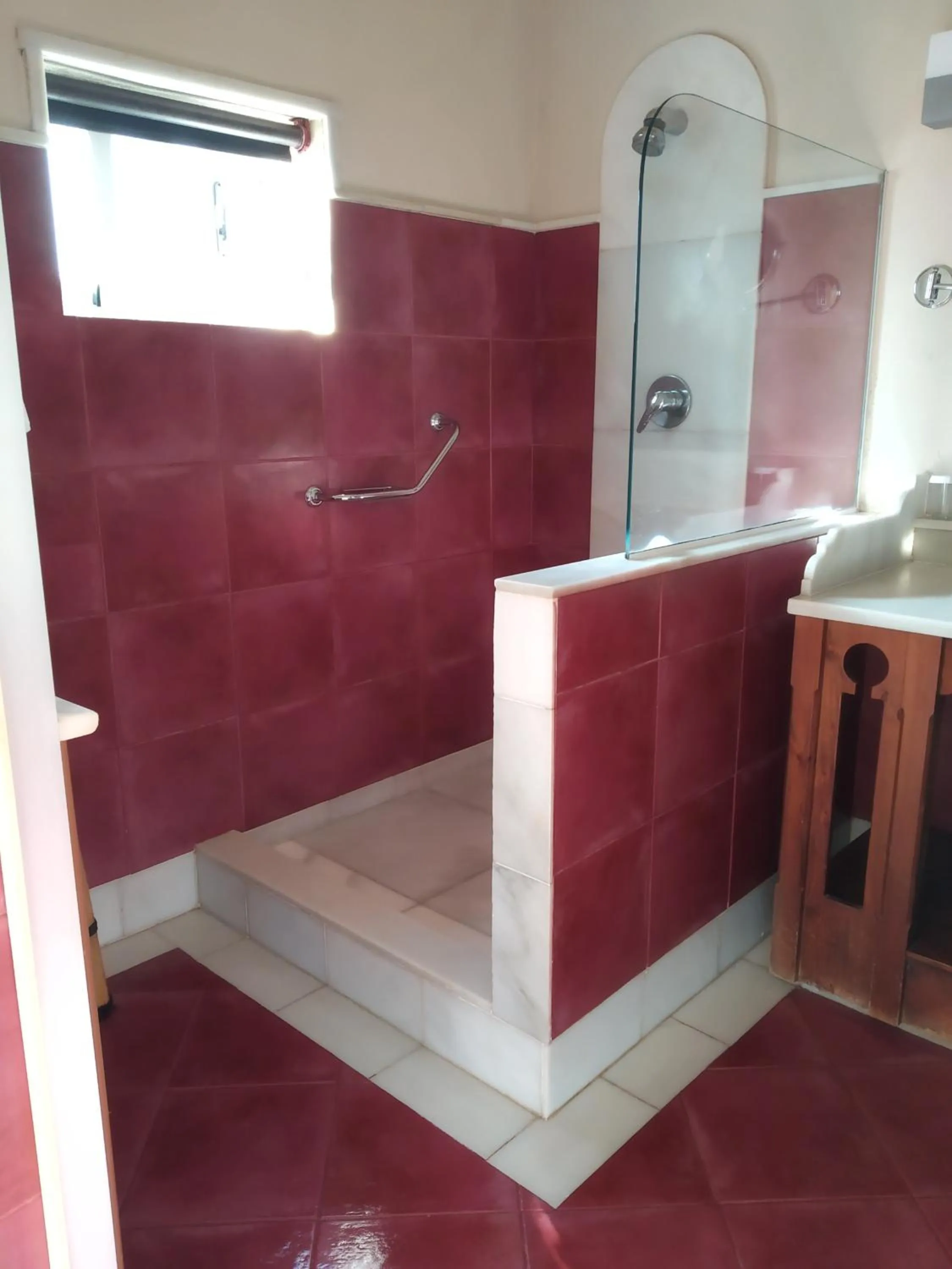 Bathroom in Beach Hotel Dos Mares