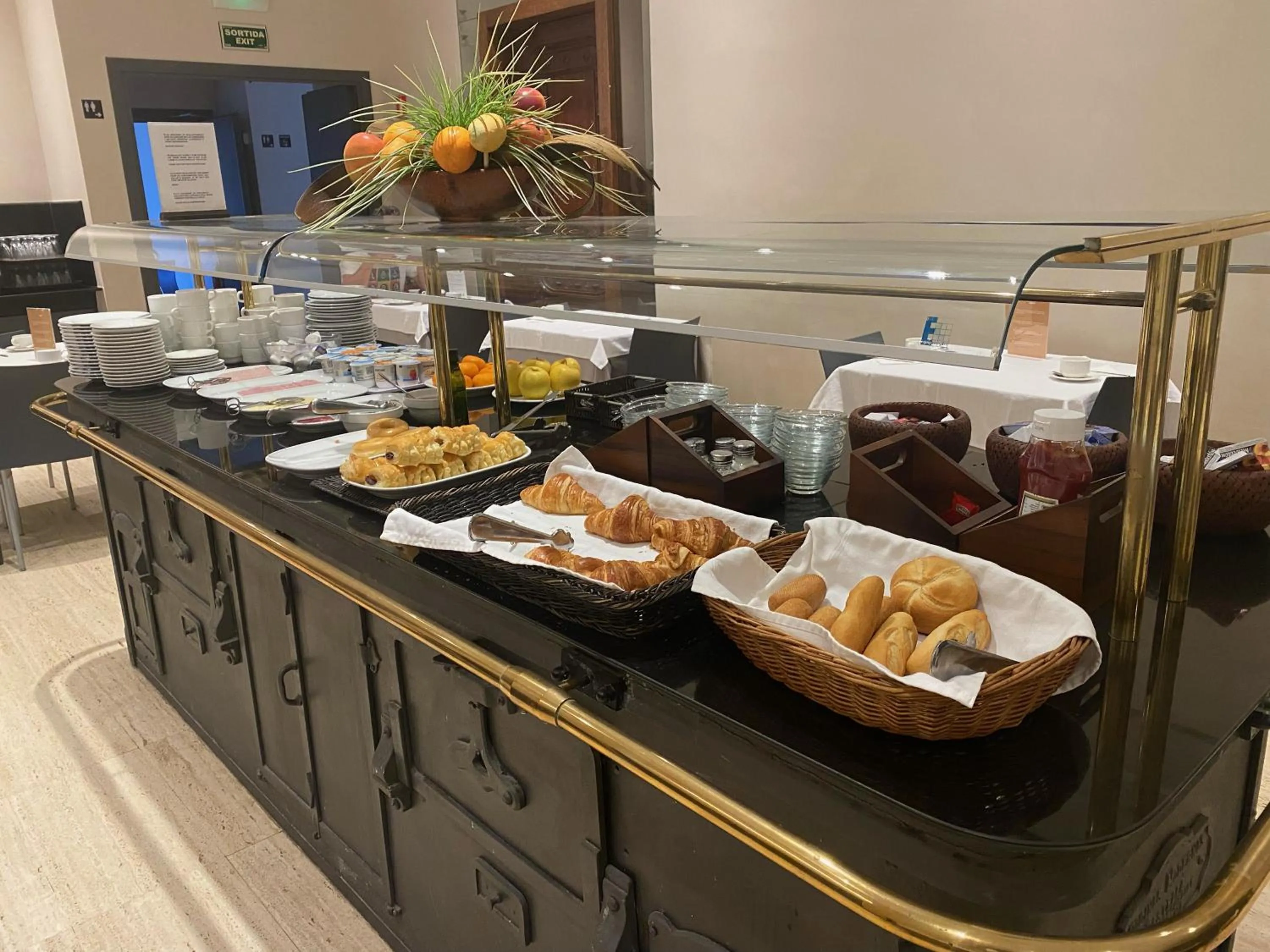 Breakfast in Hotel Sant Agustí