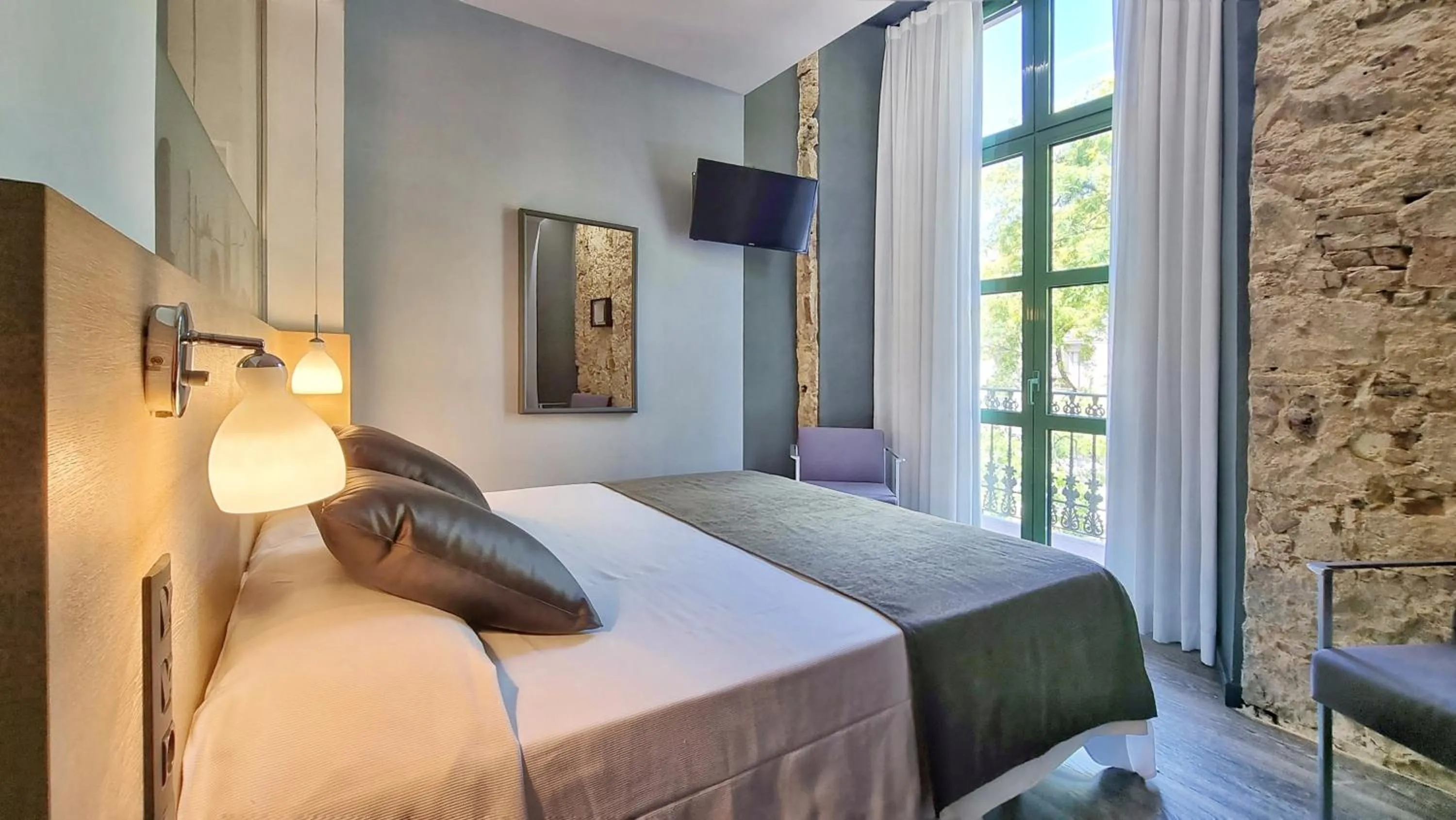 Bedroom, Bed in Hotel Sant Agustí