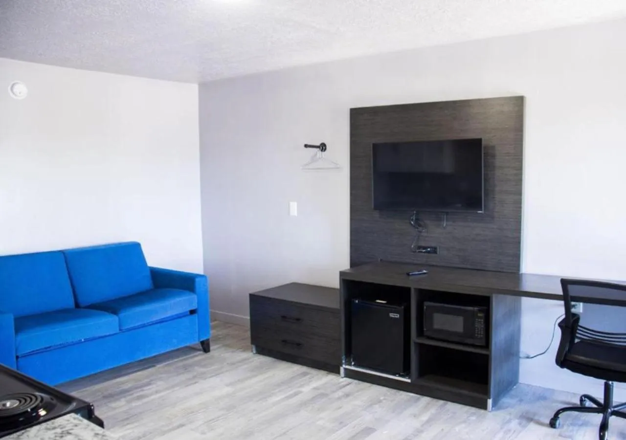 TV and multimedia in Bears Ears Inn