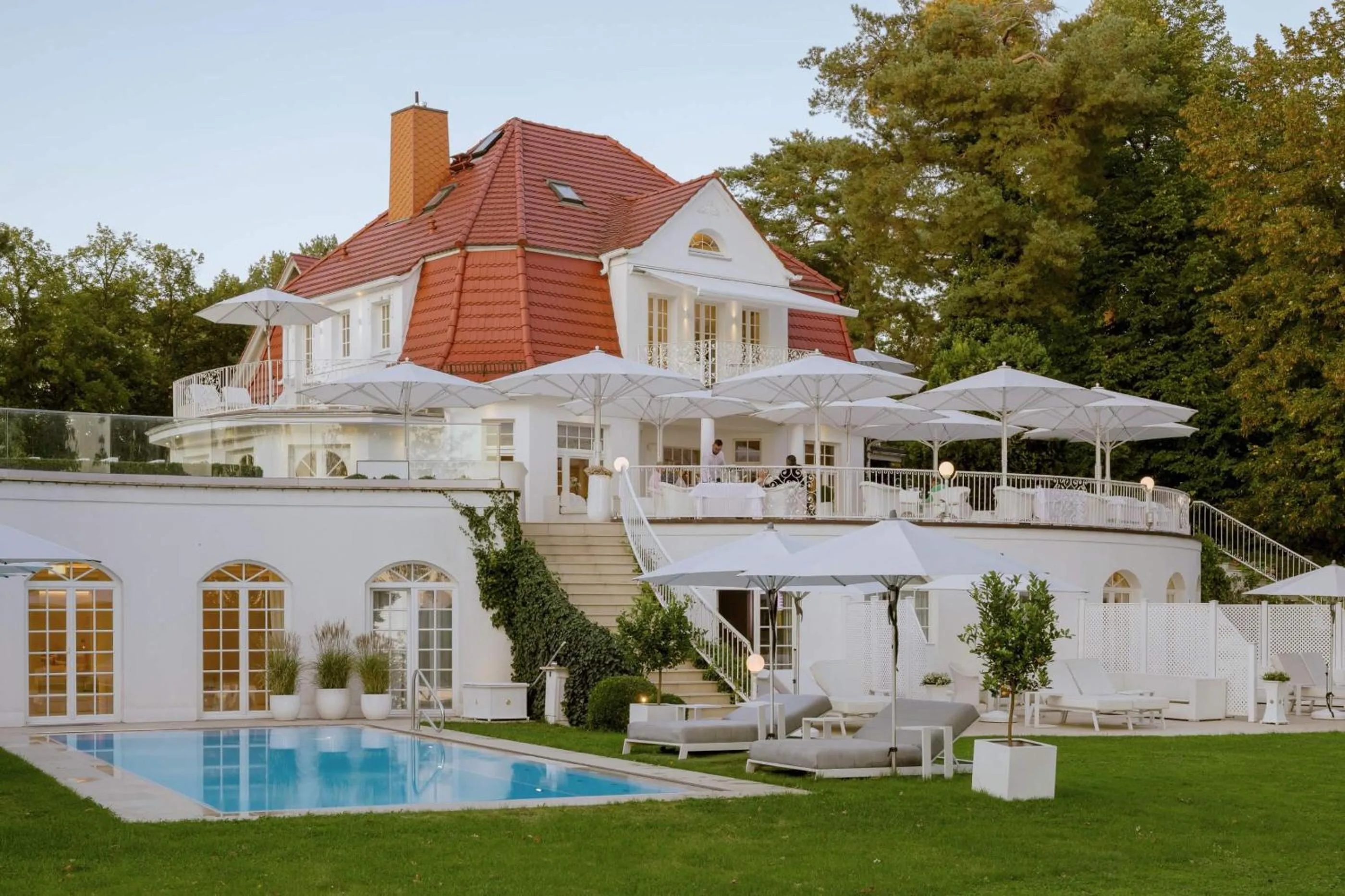 Property building in Villa Contessa - Luxury Spa Hotels