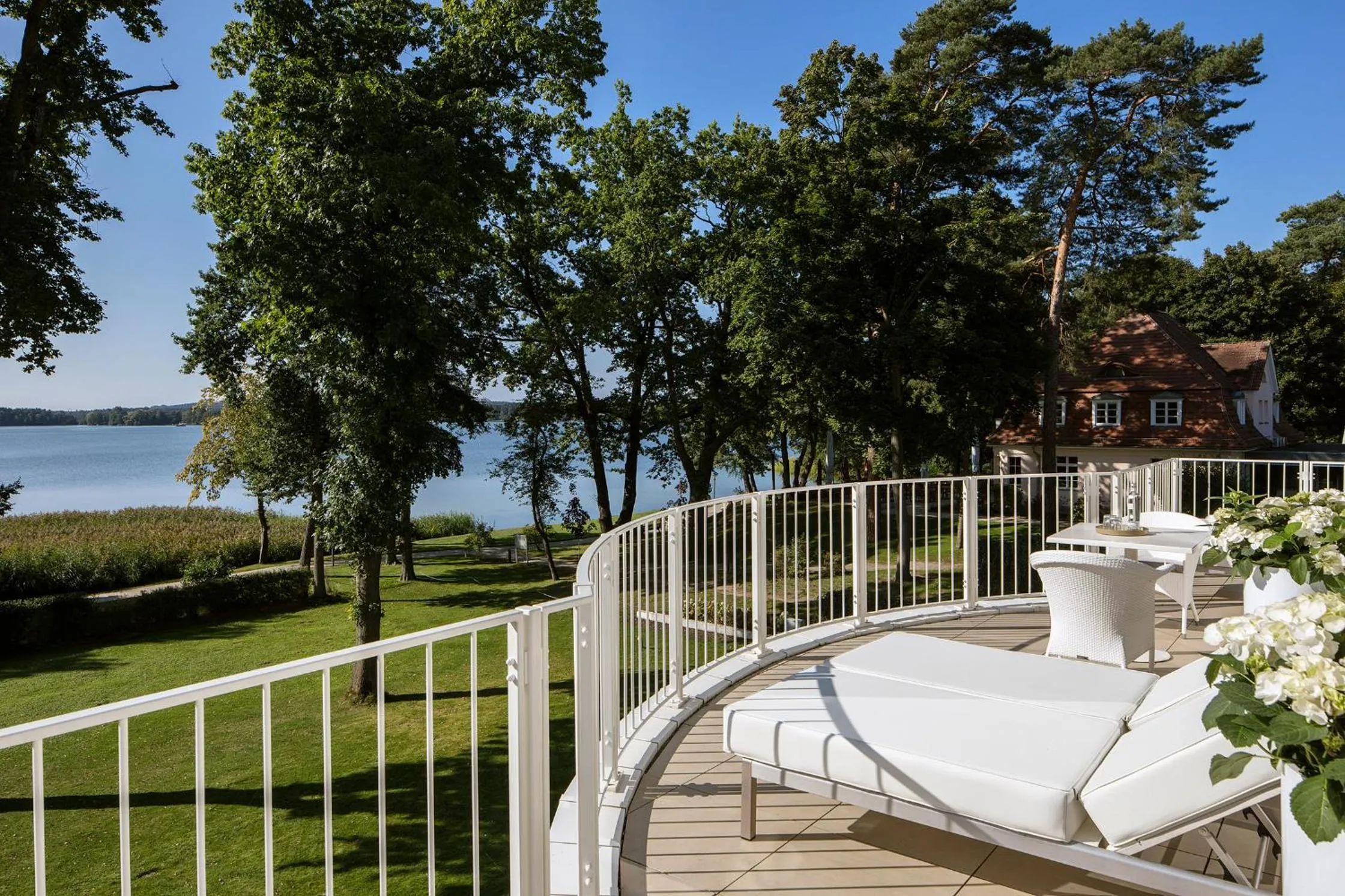 Natural landscape in Villa Contessa - Luxury Spa Hotels