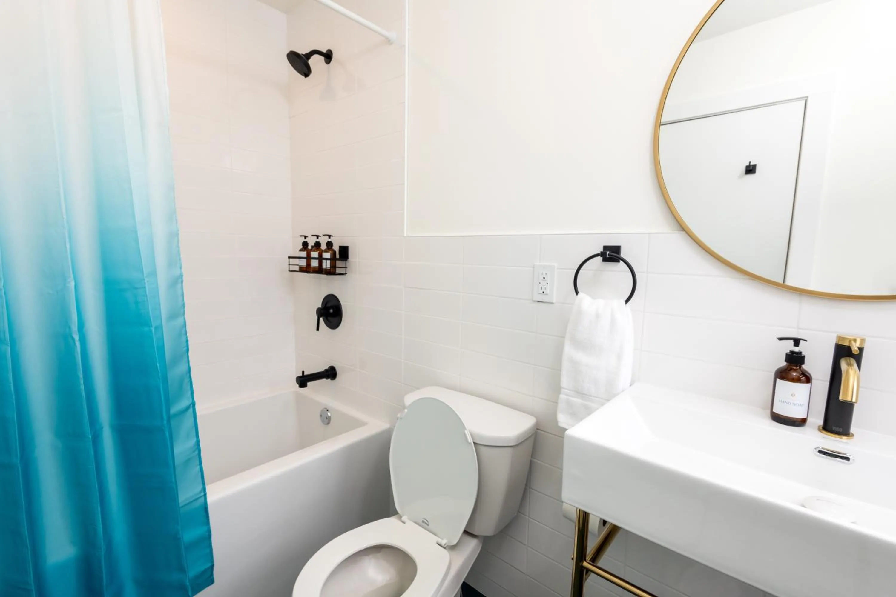Bathroom in The August House