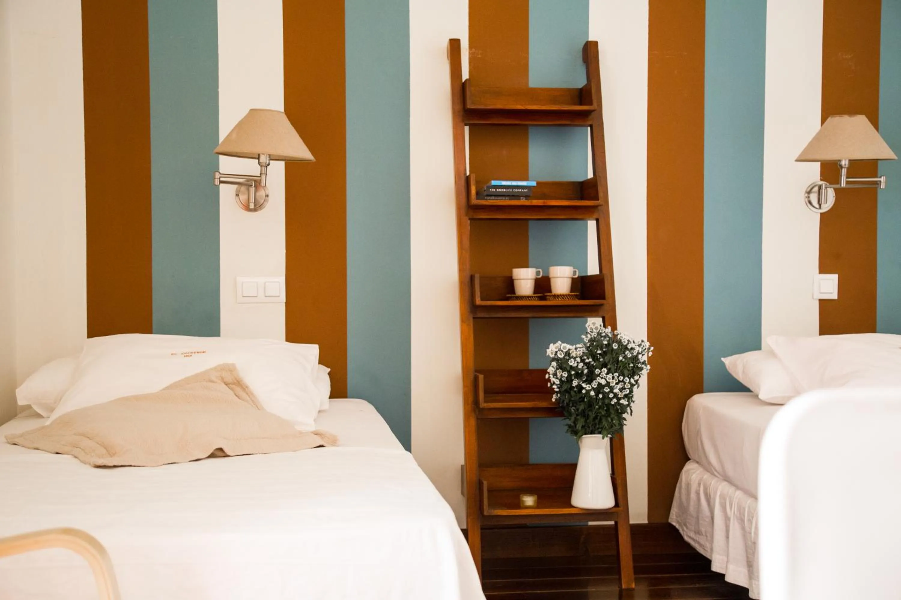 Bed in El Cocheron 1919