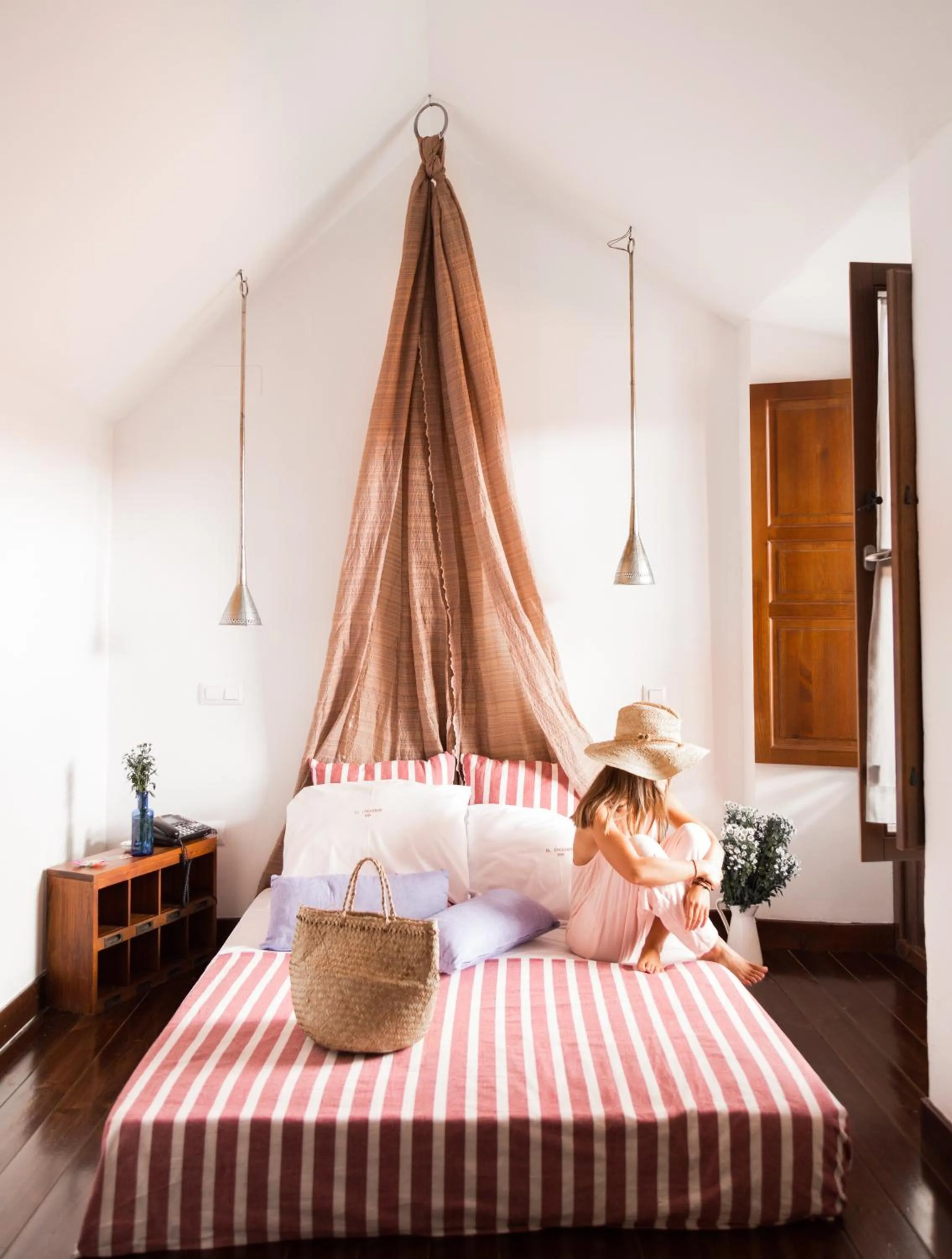 Bed in El Cocheron 1919