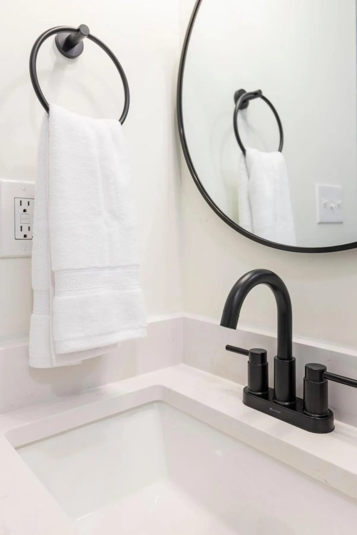 Albermarle #202 Inn at Old Beach