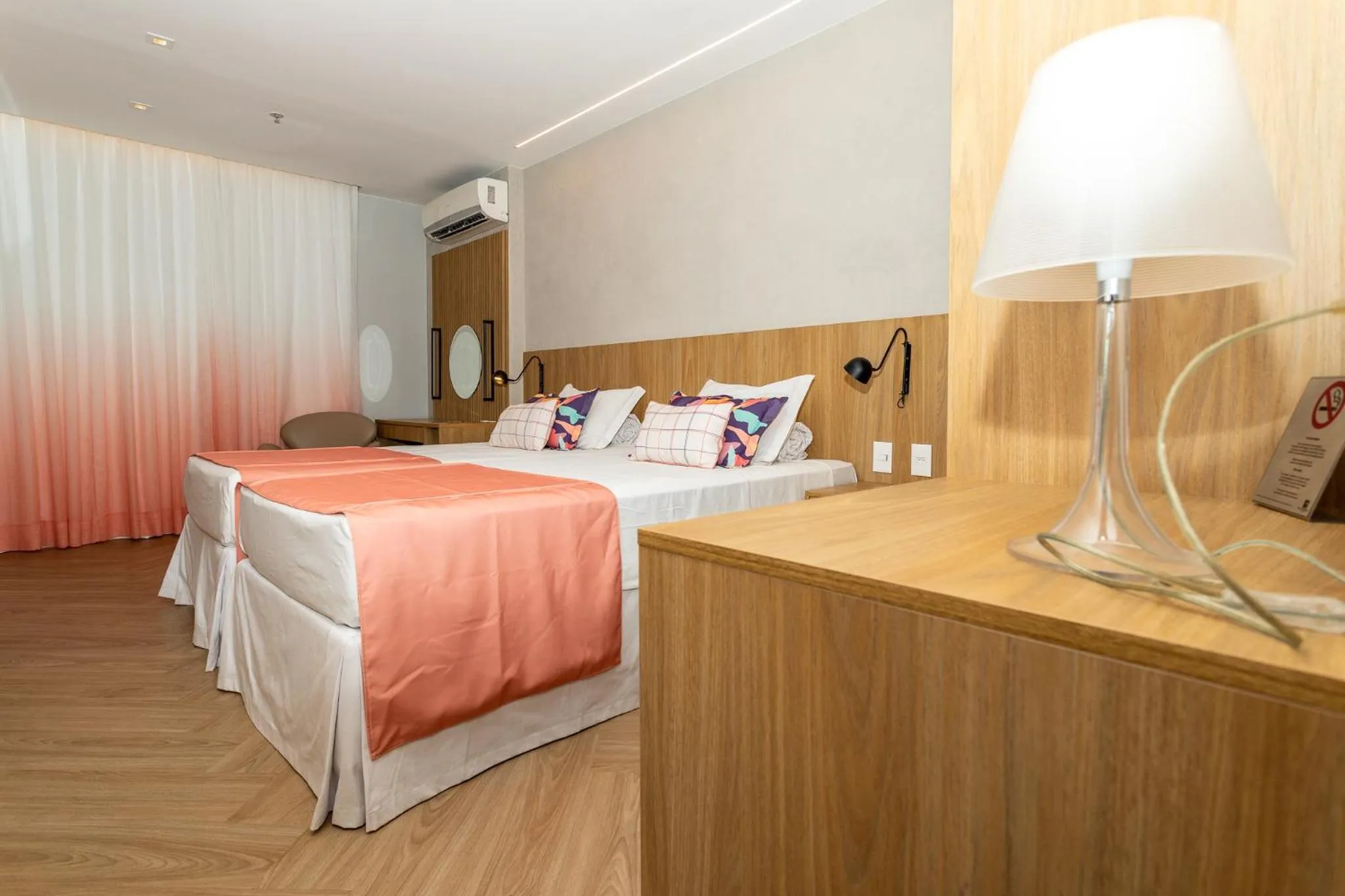 Bed in Hotel Astoria Ipanema - antigo Mar Ipanema