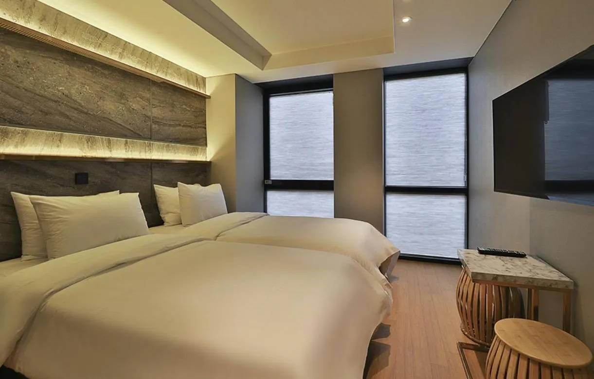 Bed in Rose Bay Hotel