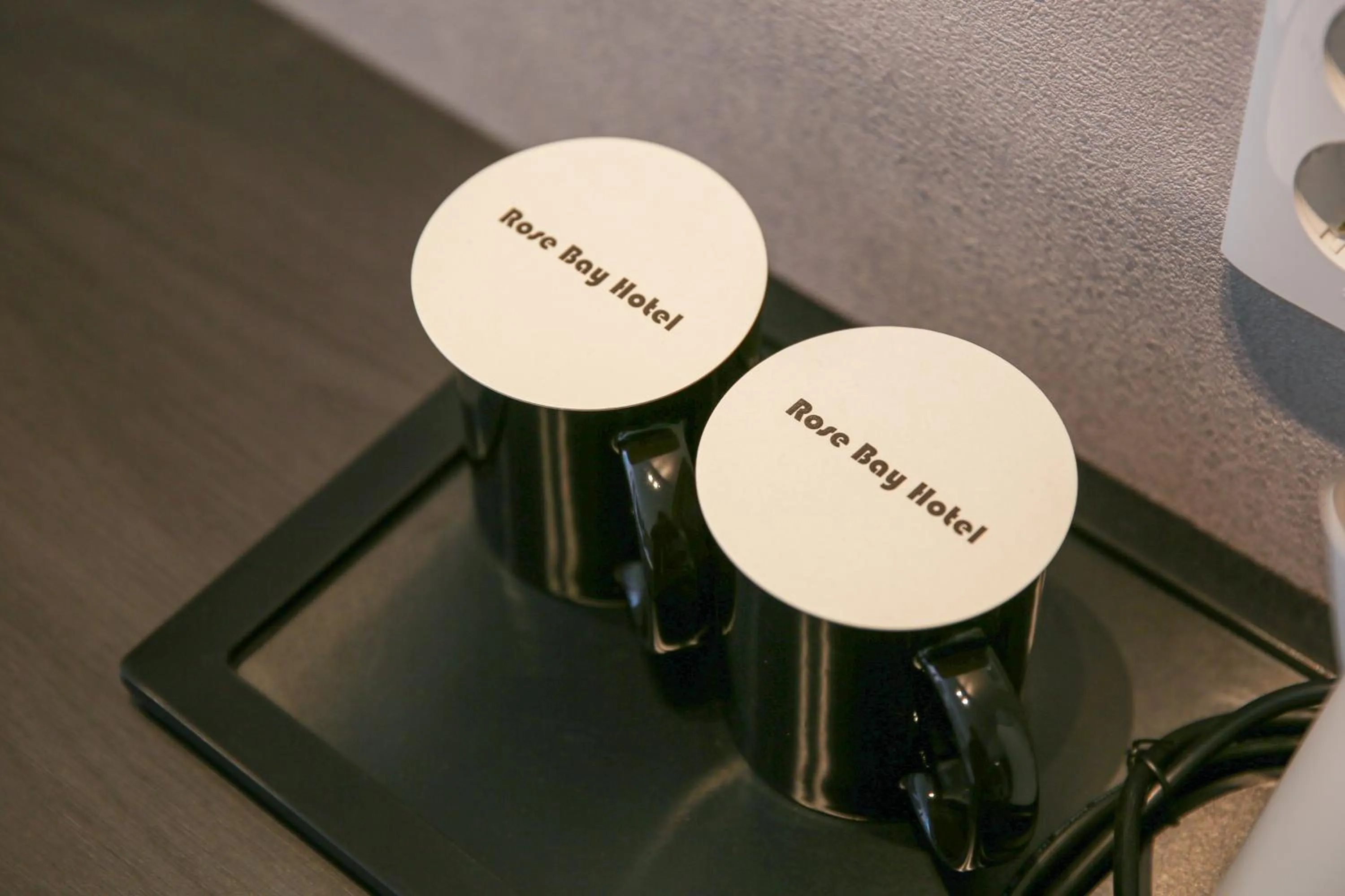 Coffee/tea facilities in Rose Bay Hotel