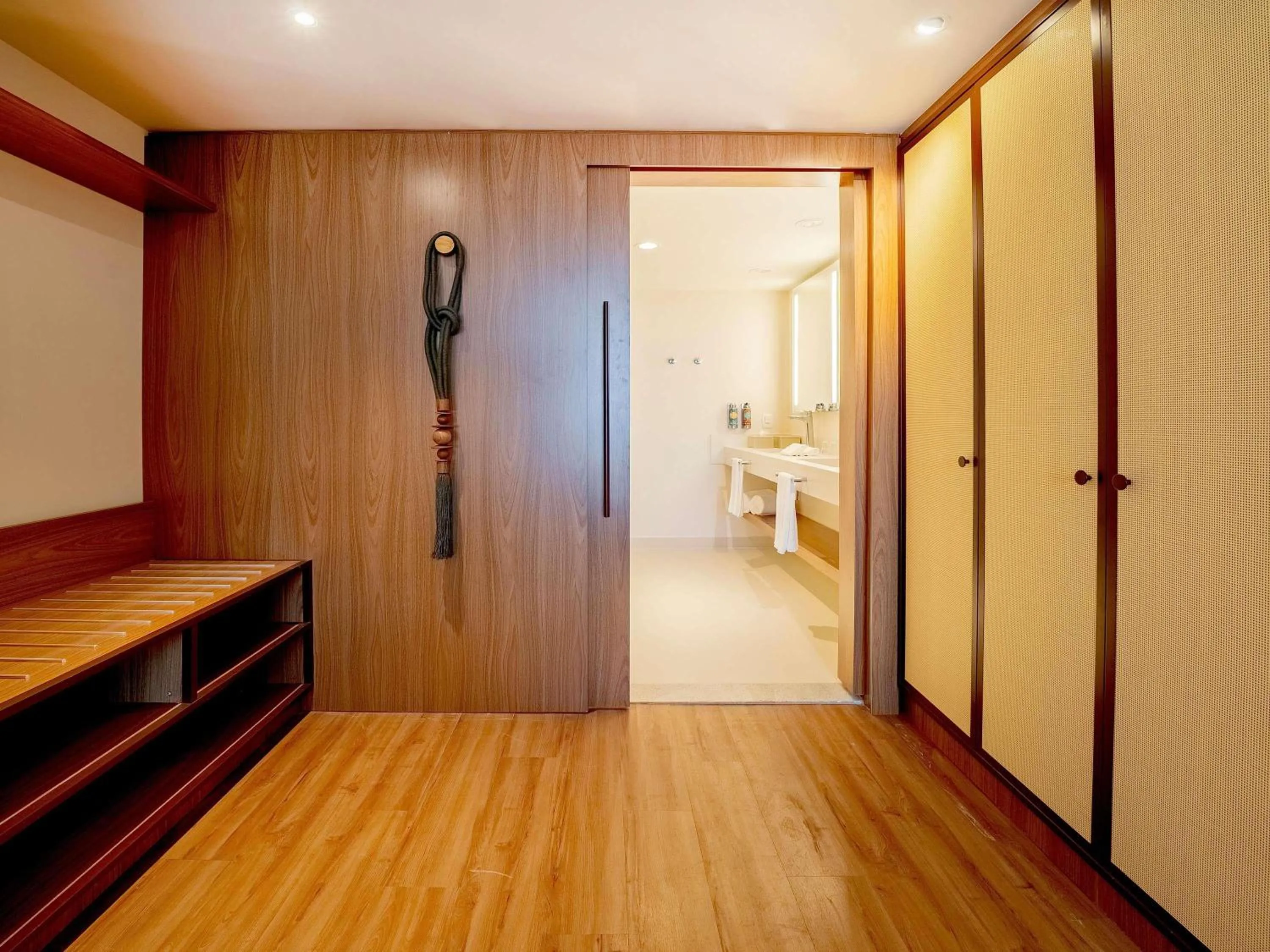 Bedroom in Grand Mercure Rio de Janeiro Copacabana