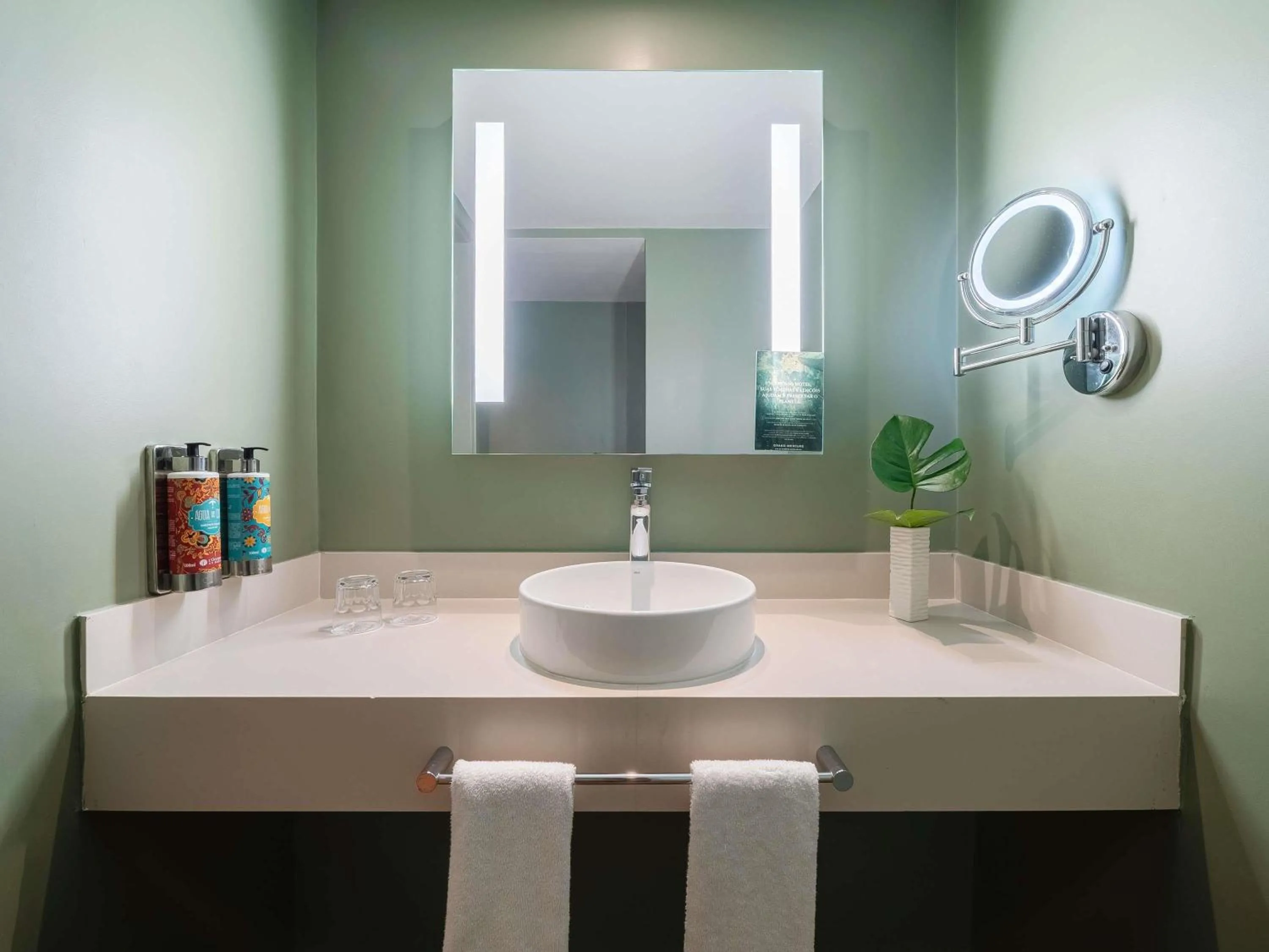 Bedroom in Grand Mercure Rio de Janeiro Copacabana