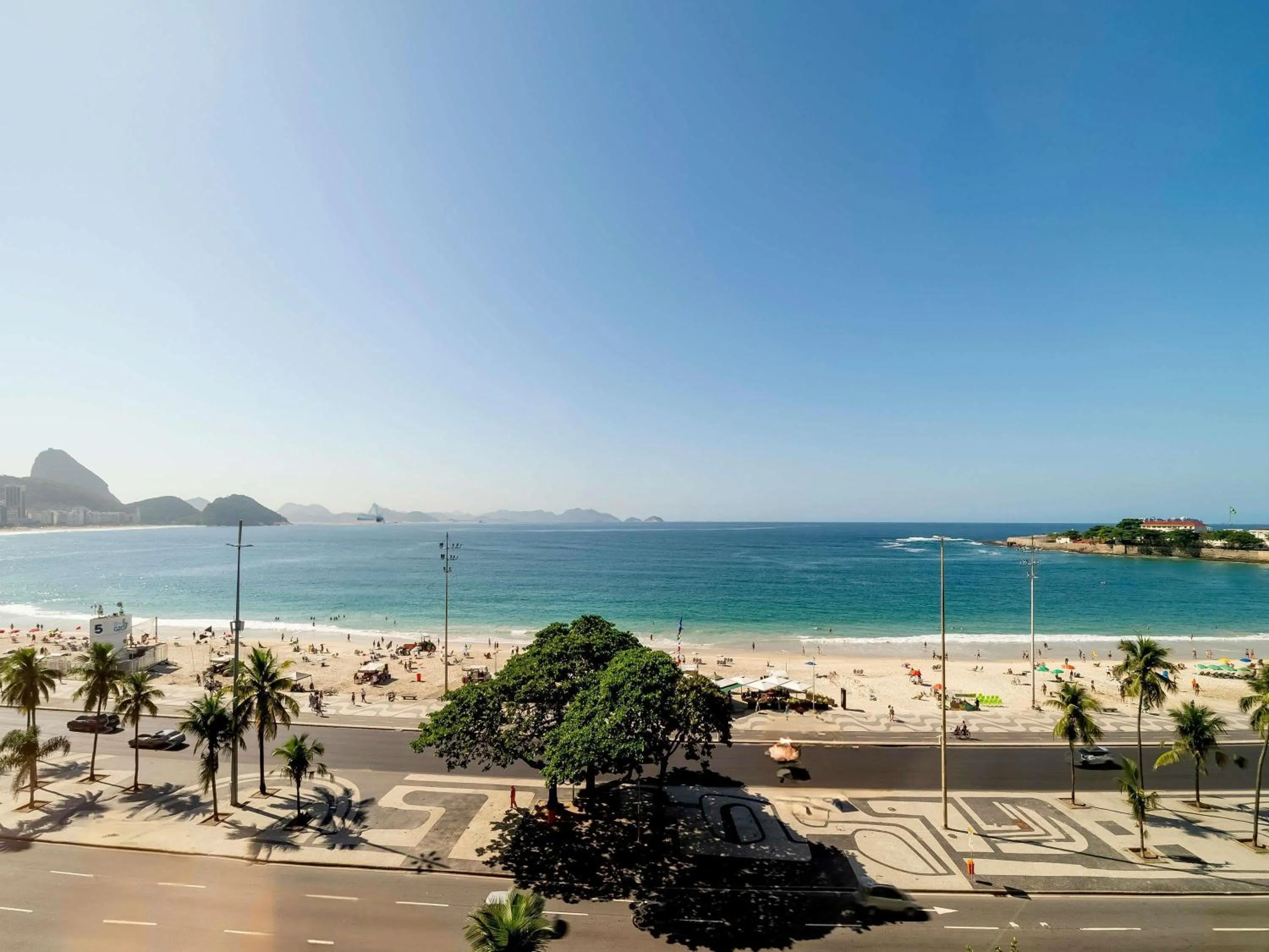 Bedroom in Grand Mercure Rio de Janeiro Copacabana