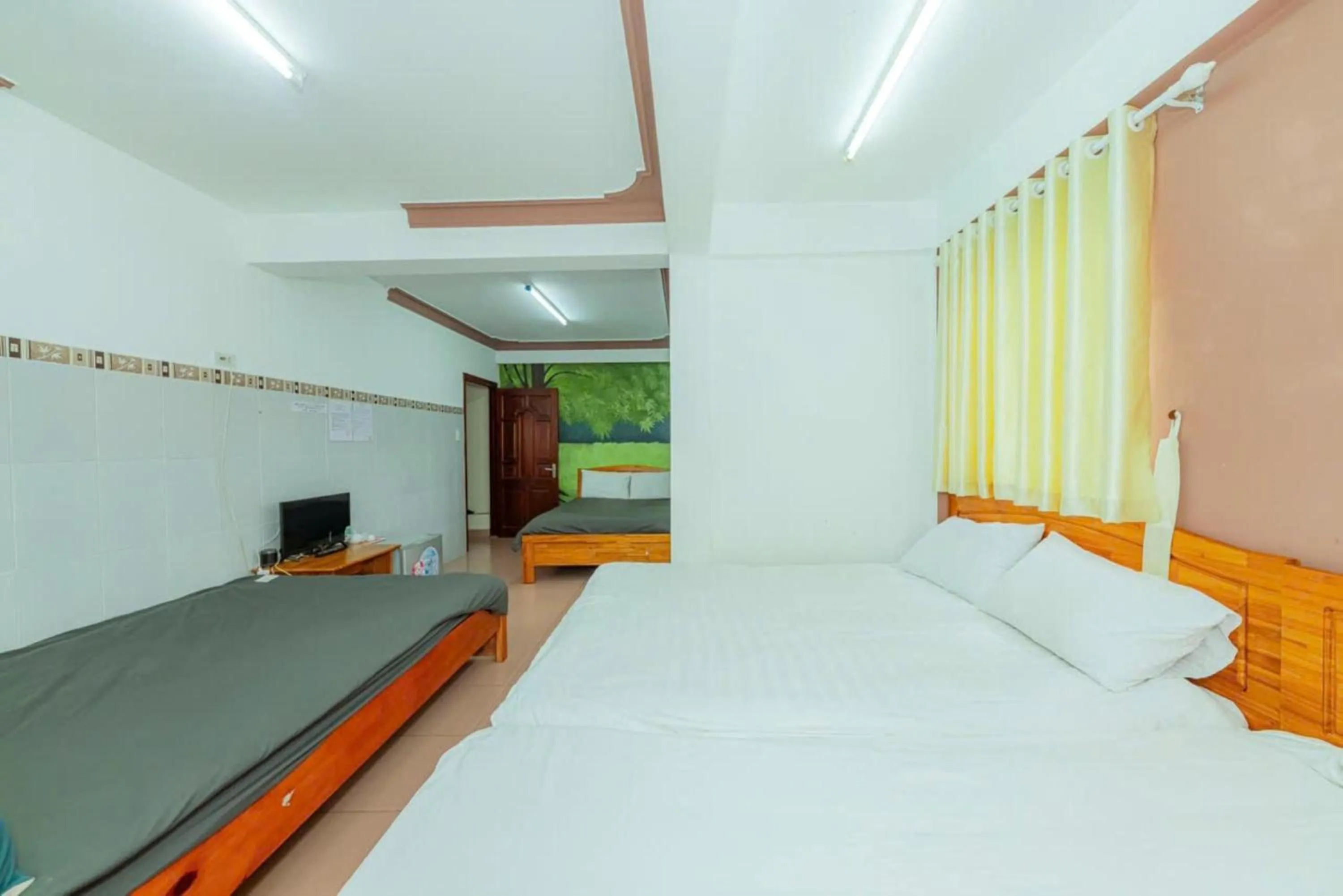 Bedroom, Bed in Reverie Hotel