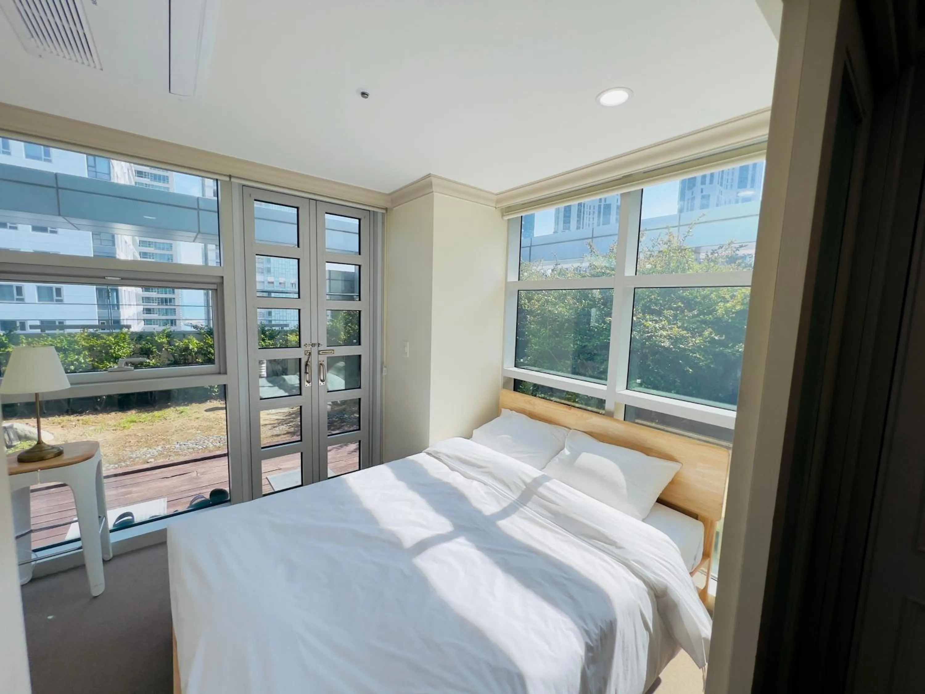 Bed in Busan Centum Victoria hotel