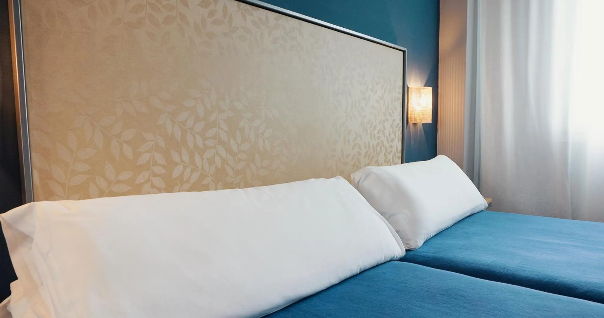 Bed in Apartamentos Vértice Sevilla Aljarafe