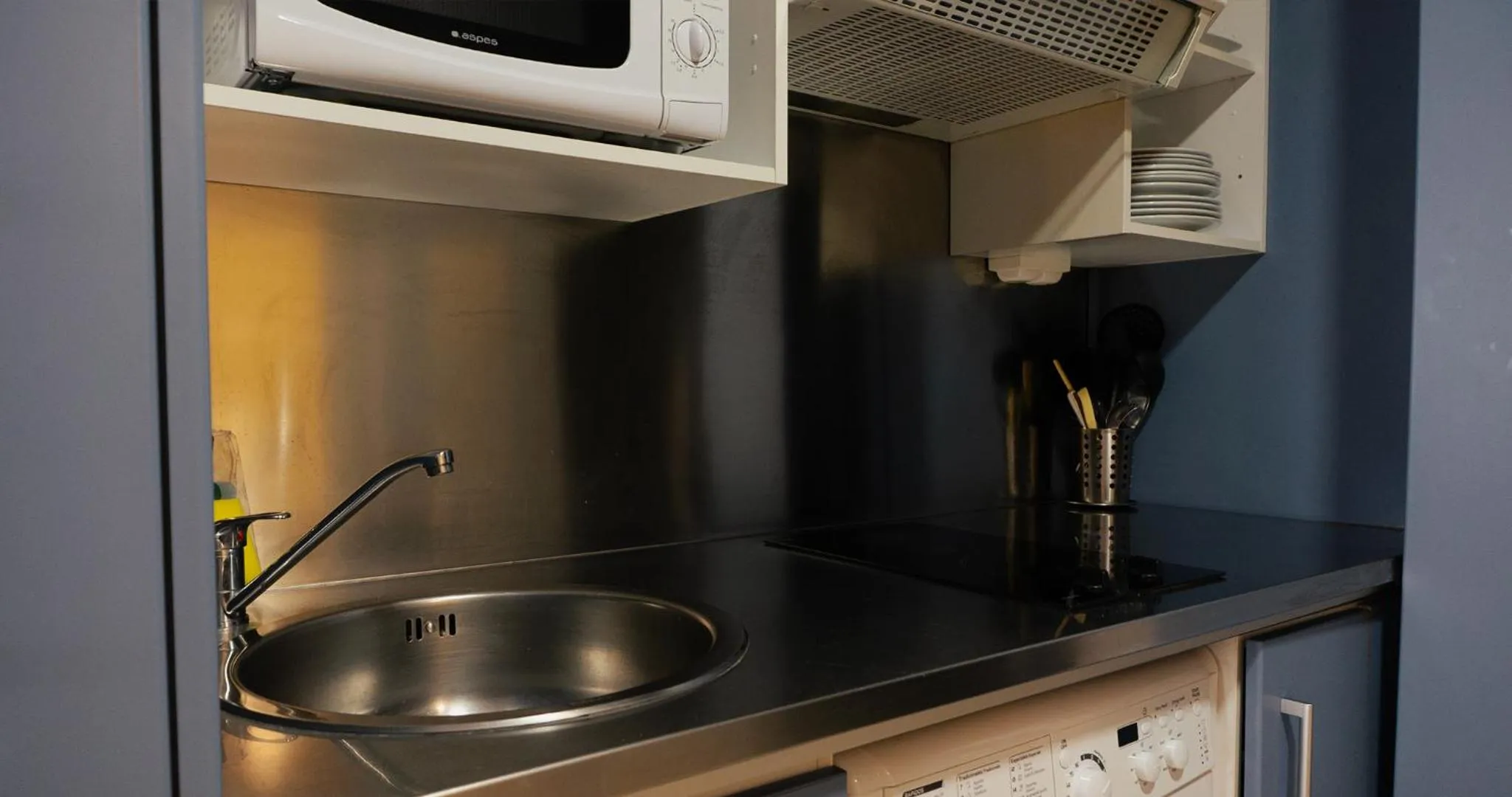 kitchen in Apartamentos Vértice Sevilla Aljarafe